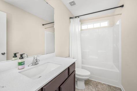 7557 Oliver Park Drive Whitsett NC 27377