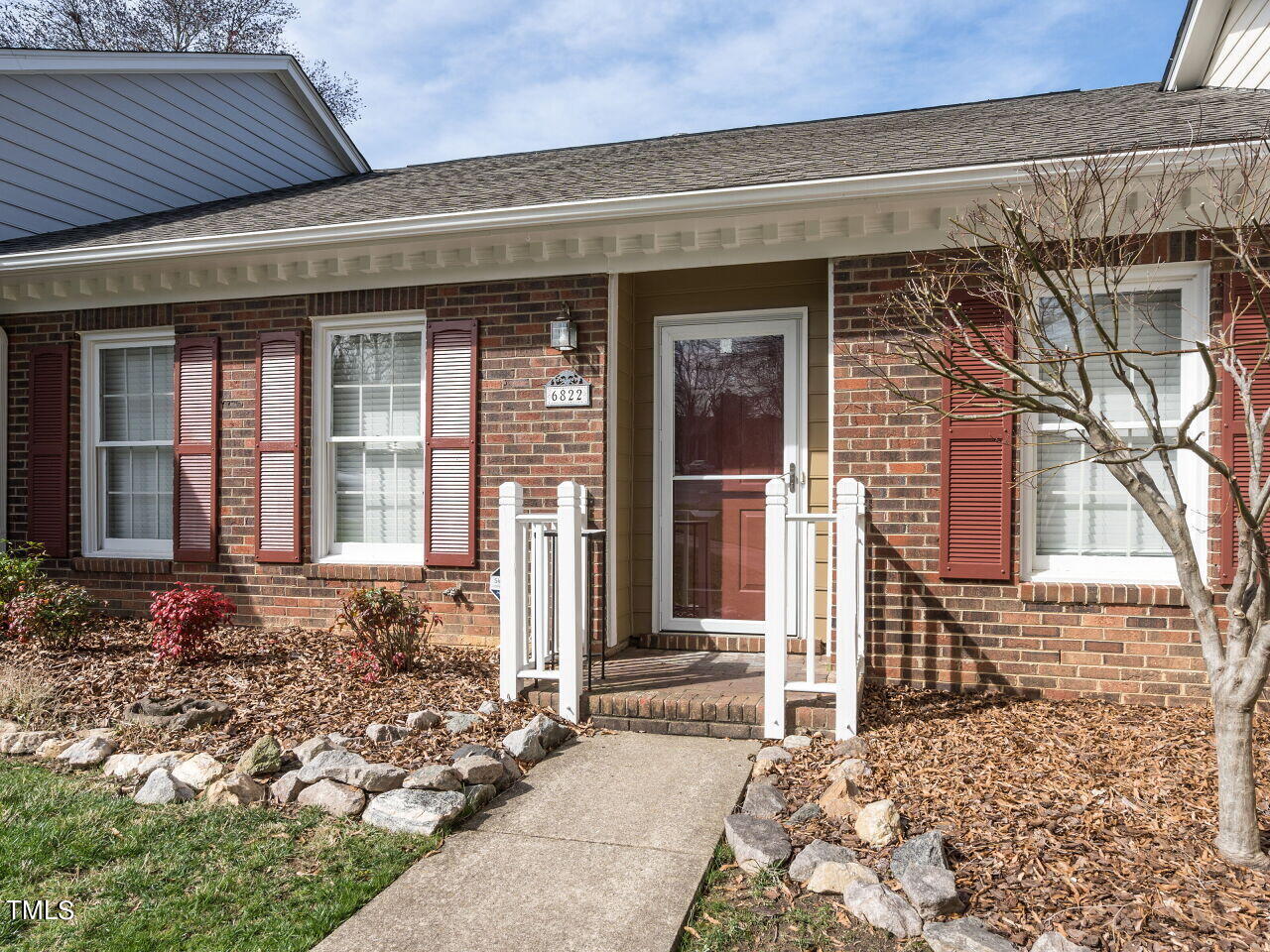 6822 Fairpoint Court Raleigh NC 27613
