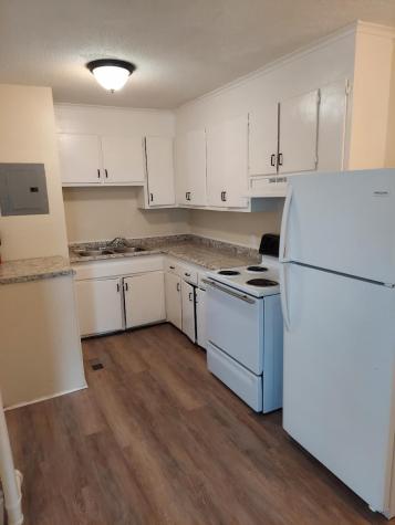 600 Clay Street Thomasville NC 27360