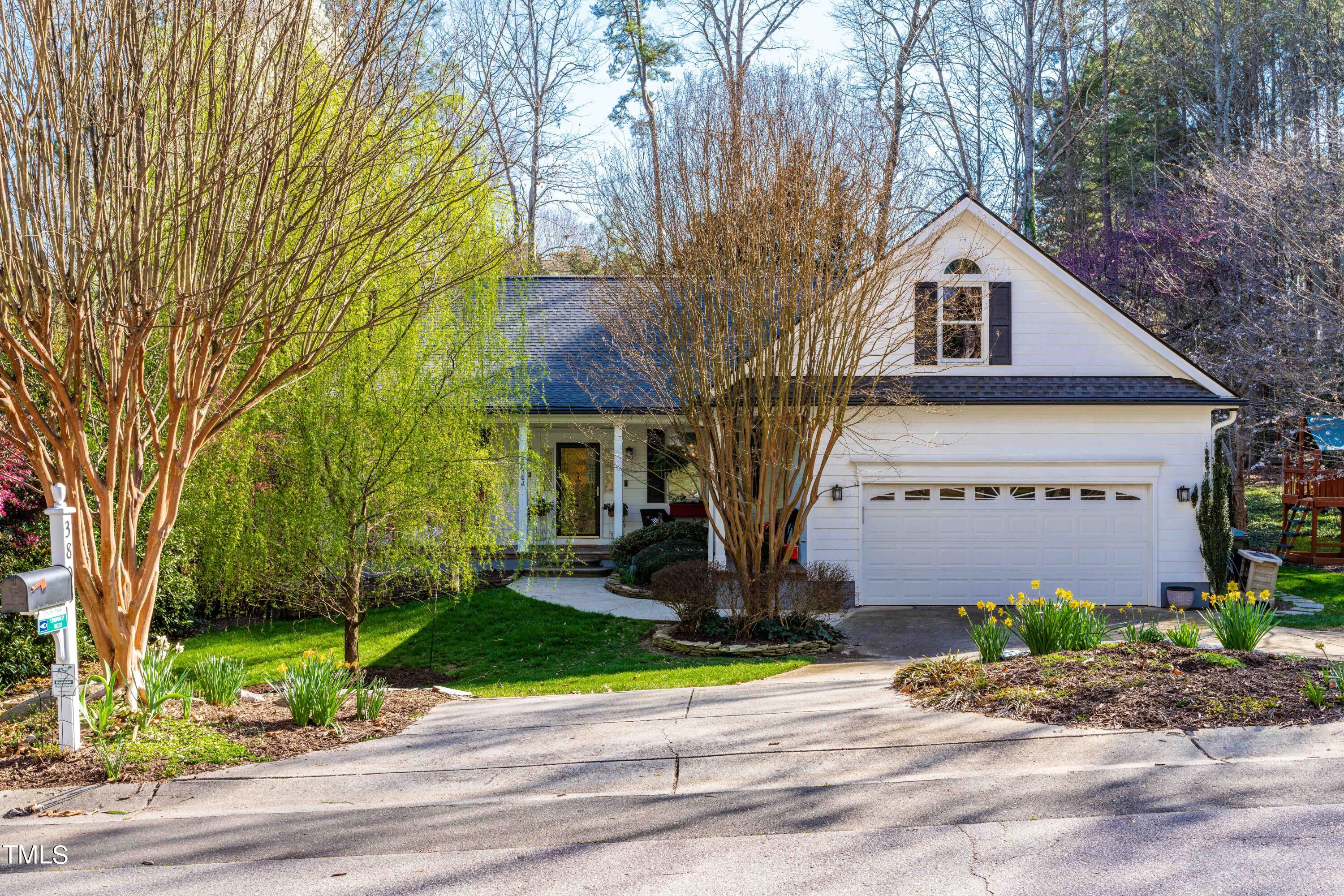 3805 April Place Raleigh NC 27612