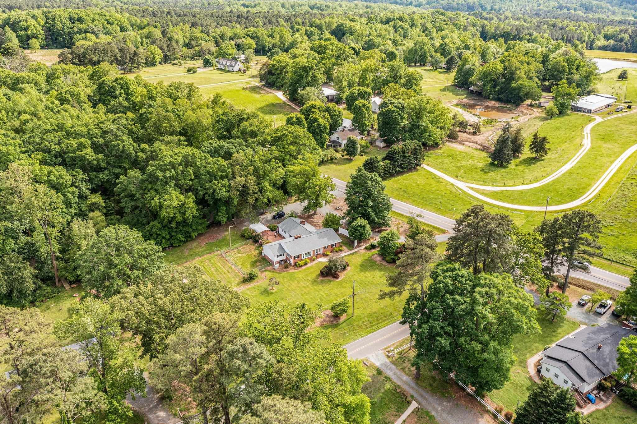 14 Dogwood Acres Drive Chapel Hill NC 27516