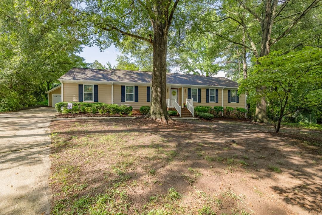6509 Woodshire Place Raleigh NC 27612