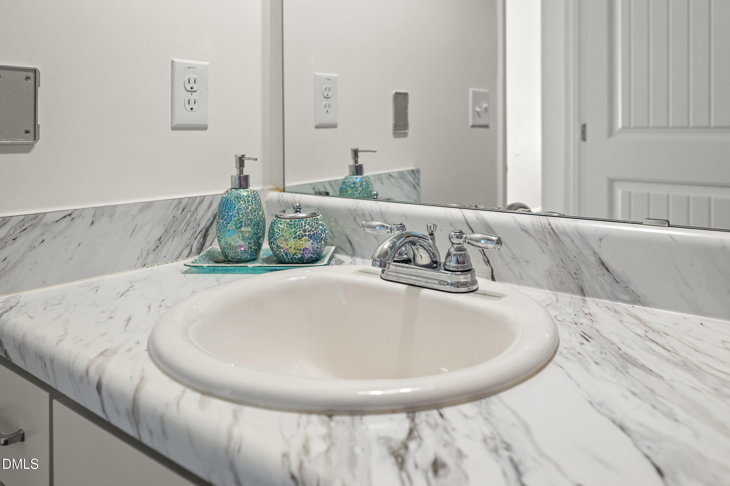 85 W Tecoma Lane Clayton NC 27520