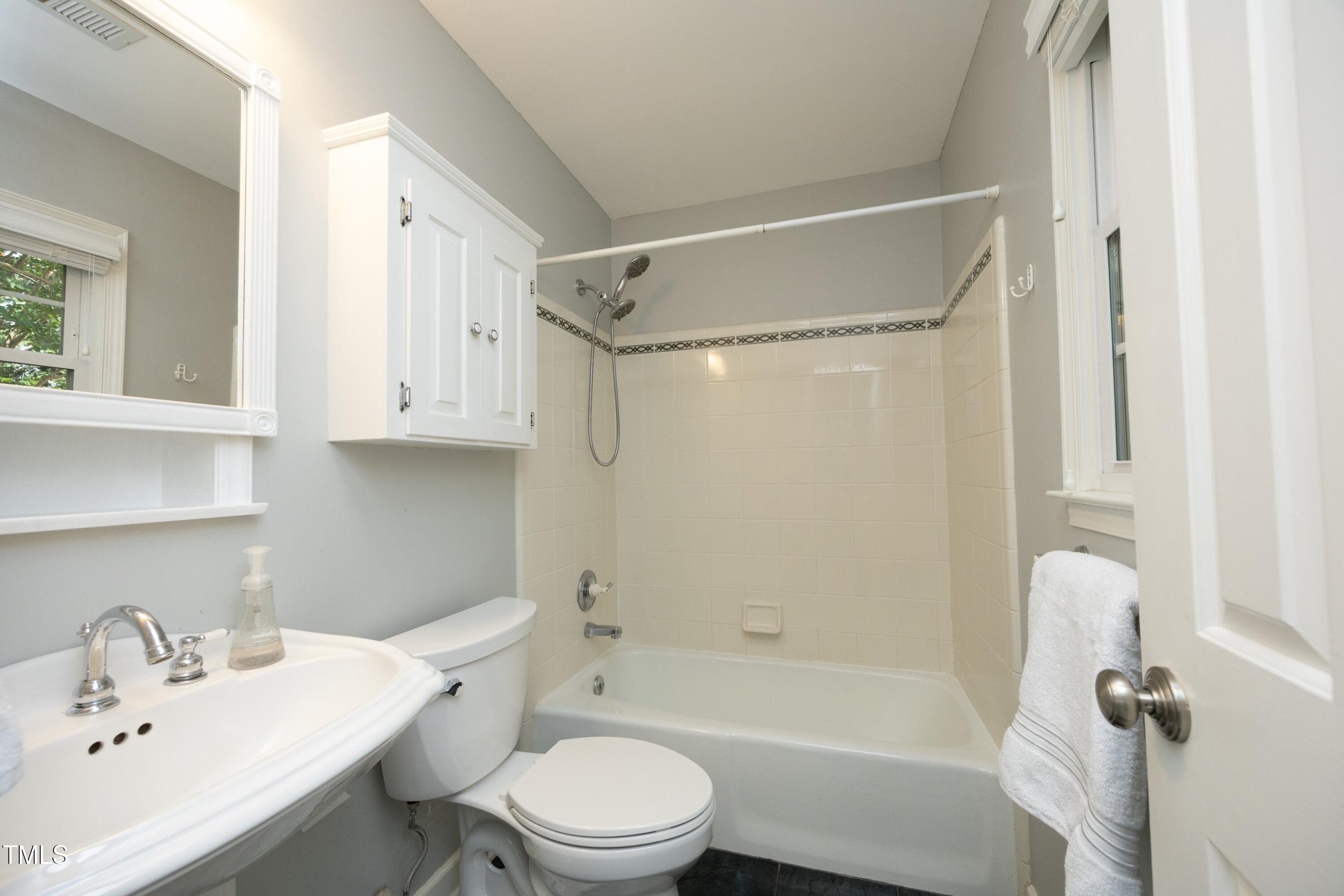 3112 Carovel Court Raleigh NC 27612