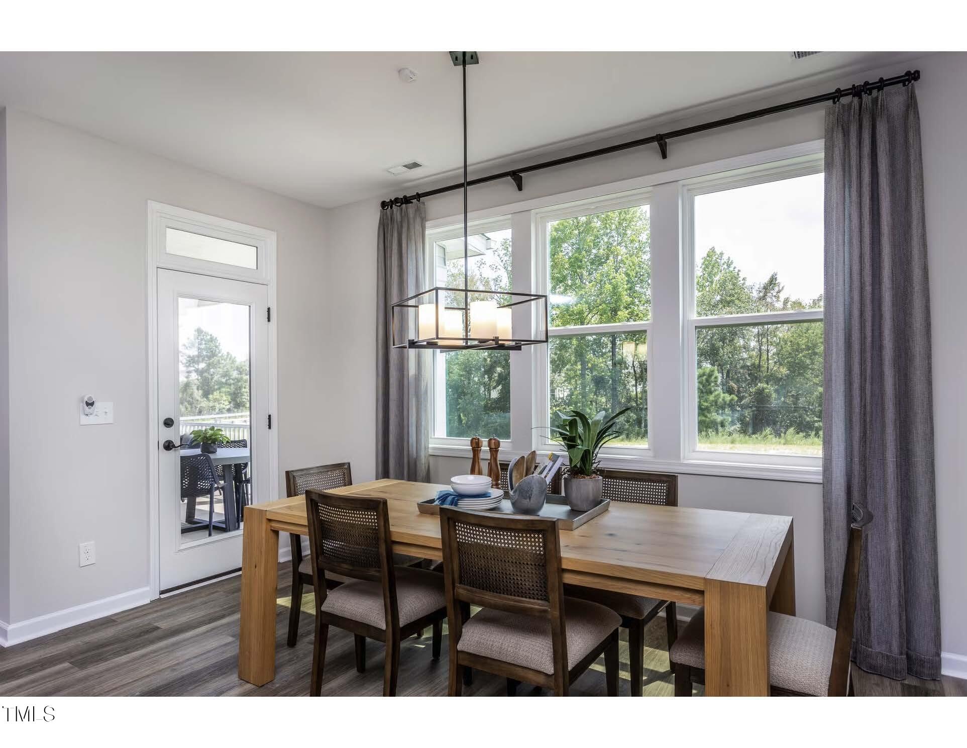 272 White Azalea Way Benson NC 27504