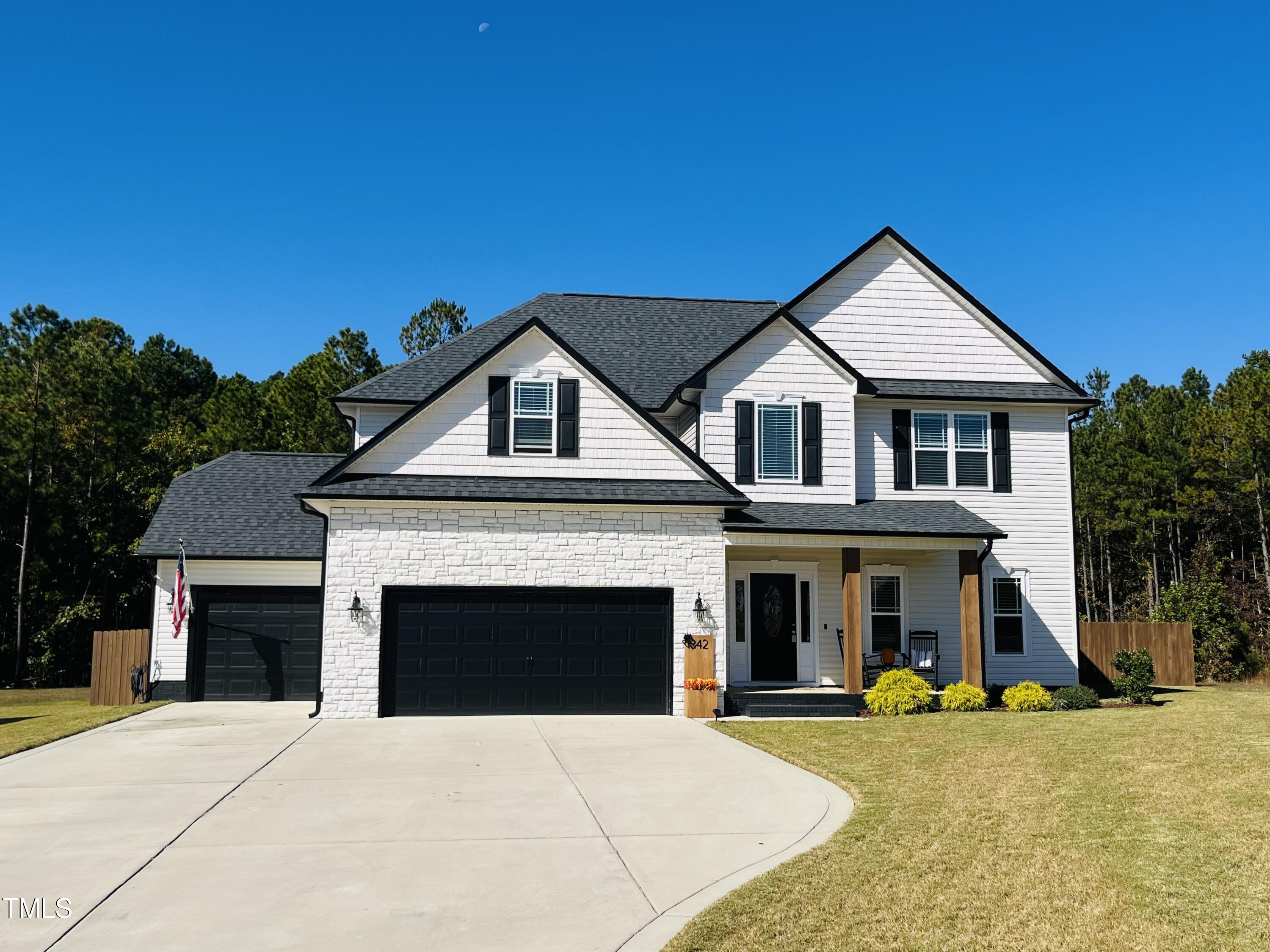 342 Oakhaven Drive Holly Springs NC 27540