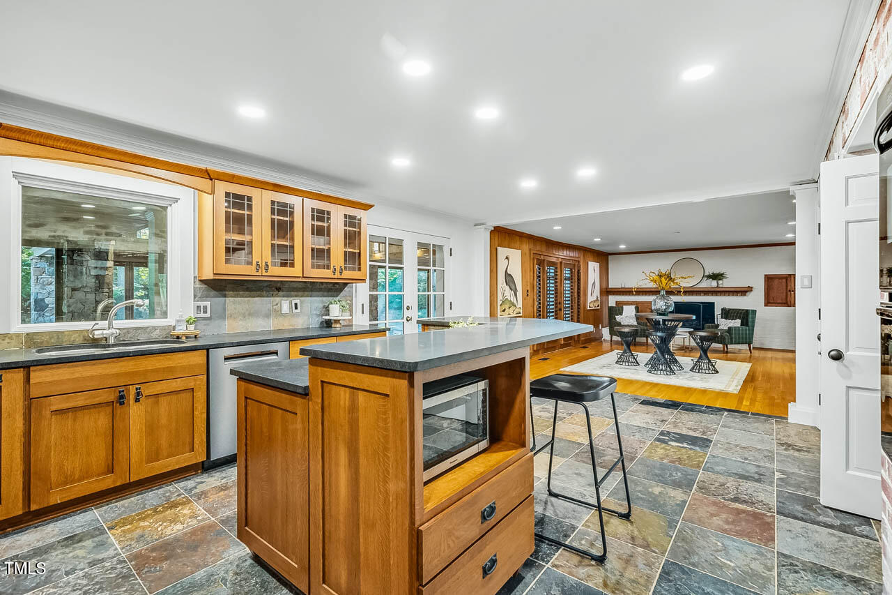 52 Dogwood Acres Drive Chapel Hill NC 27516