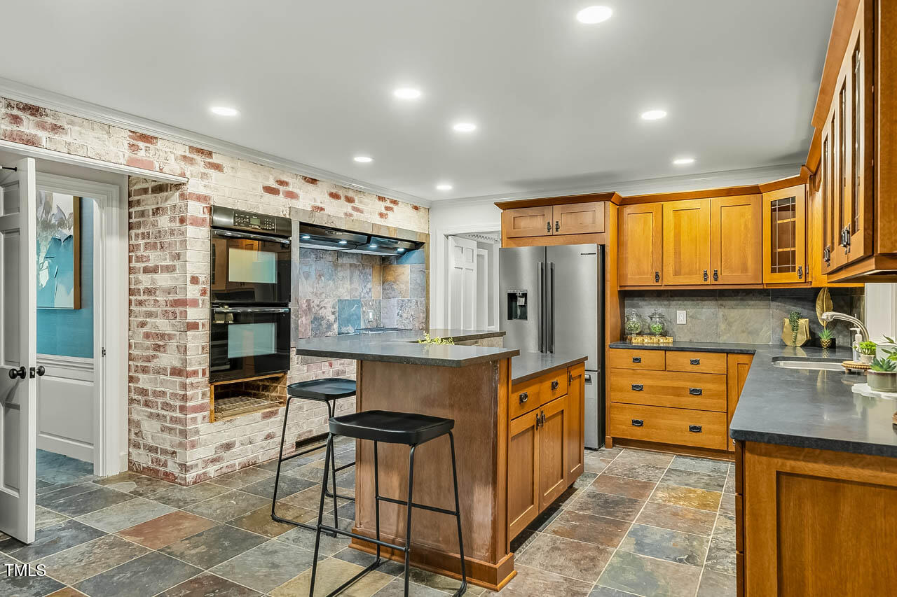 52 Dogwood Acres Drive Chapel Hill NC 27516