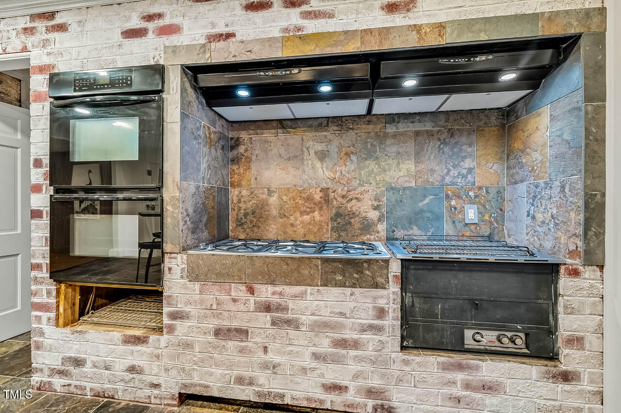 52 Dogwood Acres Drive Chapel Hill NC 27516