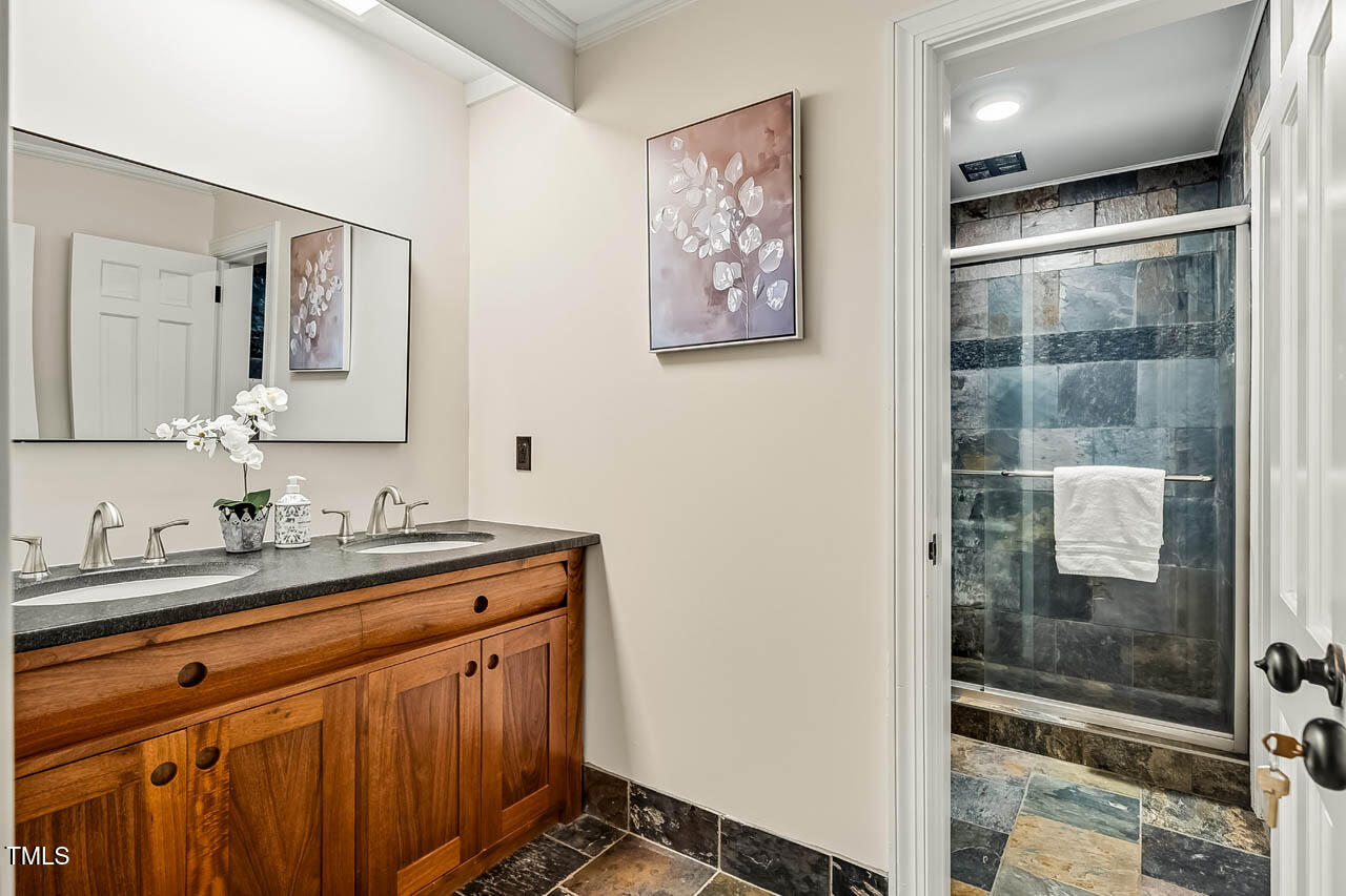 52 Dogwood Acres Drive Chapel Hill NC 27516