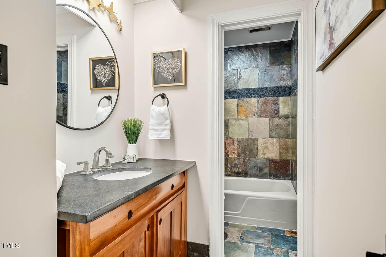 52 Dogwood Acres Drive Chapel Hill NC 27516