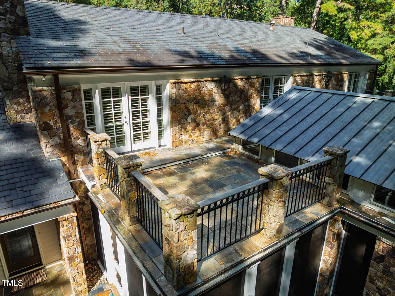 52 Dogwood Acres Drive Chapel Hill NC 27516