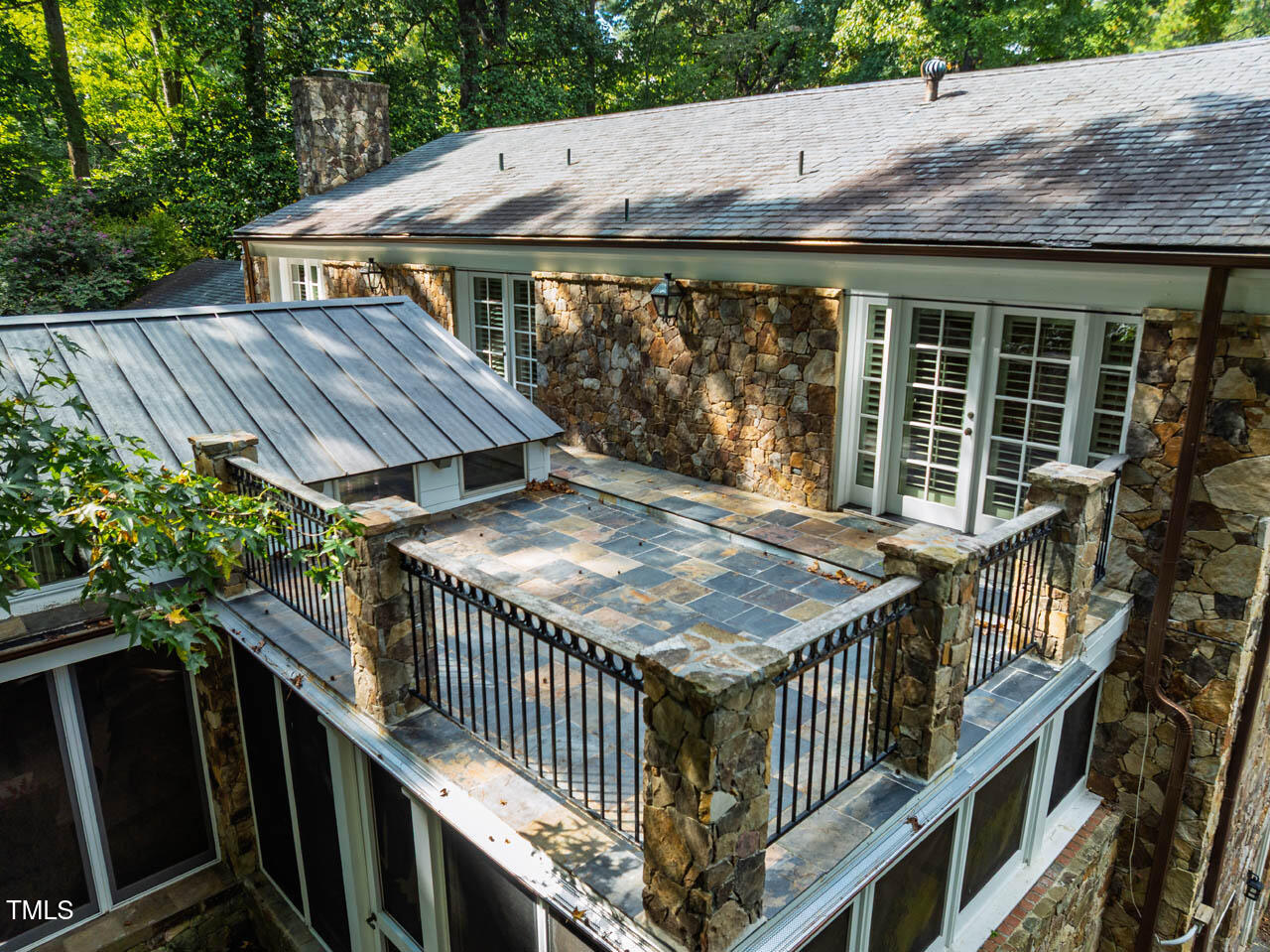 52 Dogwood Acres Drive Chapel Hill NC 27516