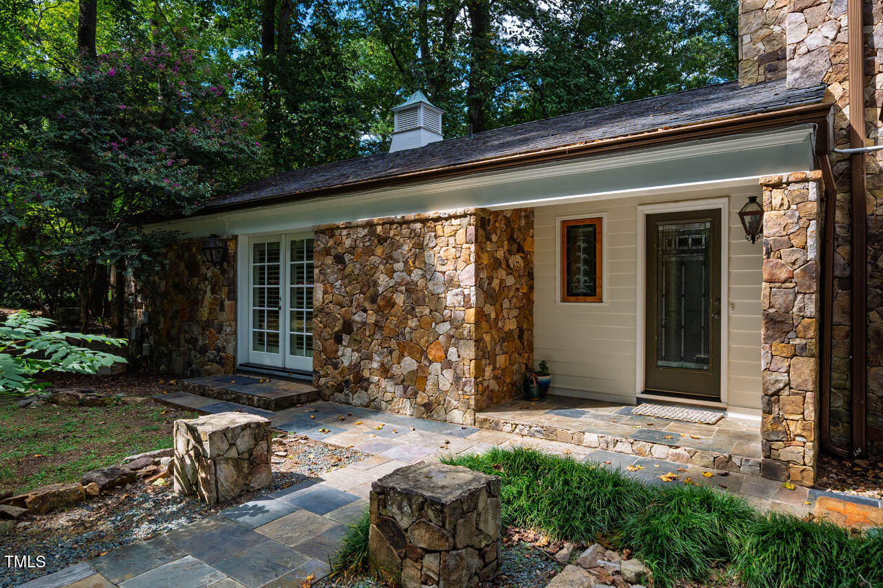 52 Dogwood Acres Drive Chapel Hill NC 27516