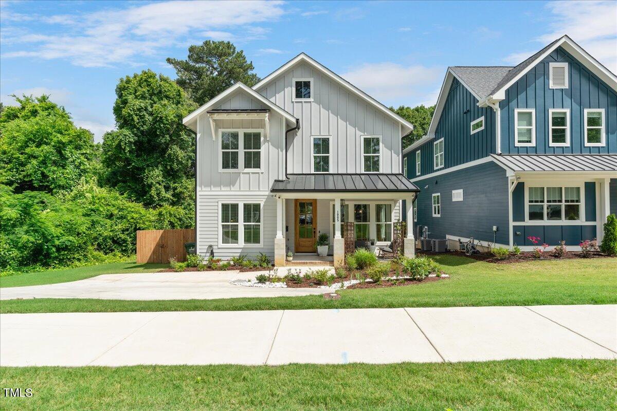 1005 Glascock Street Raleigh NC 27610