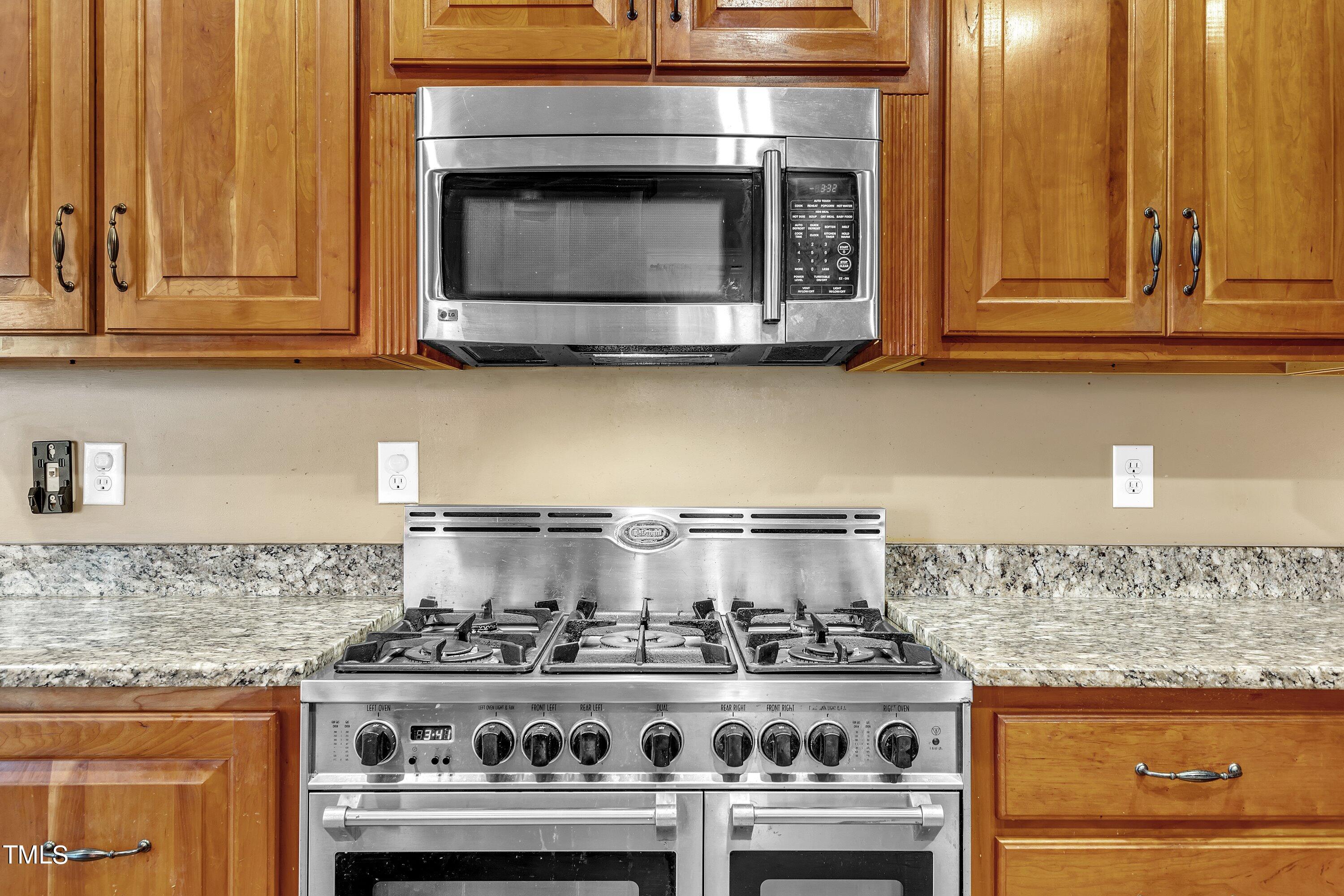 319 River Knoll Drive Clayton NC 27527