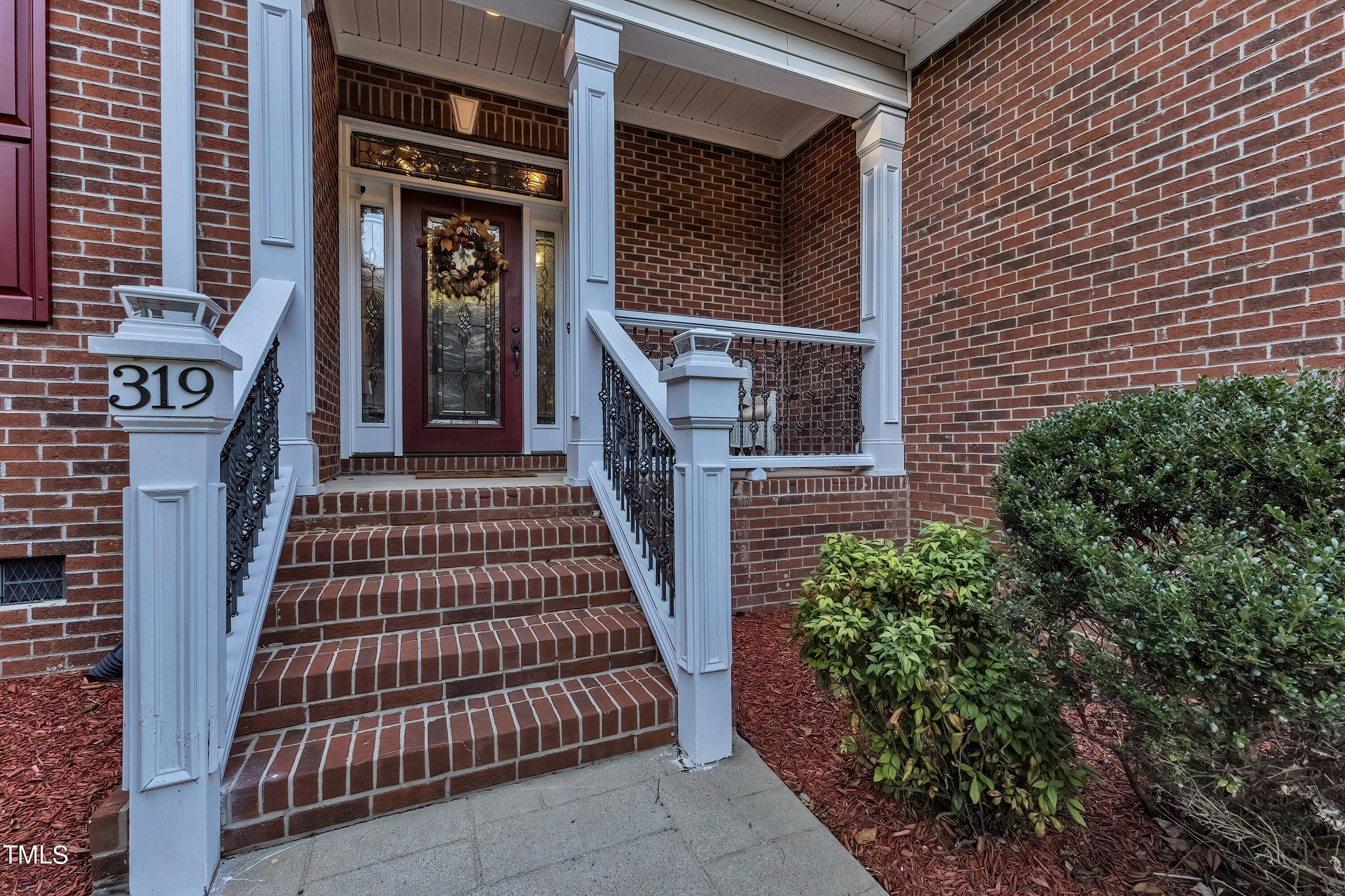 319 River Knoll Drive Clayton NC 27527