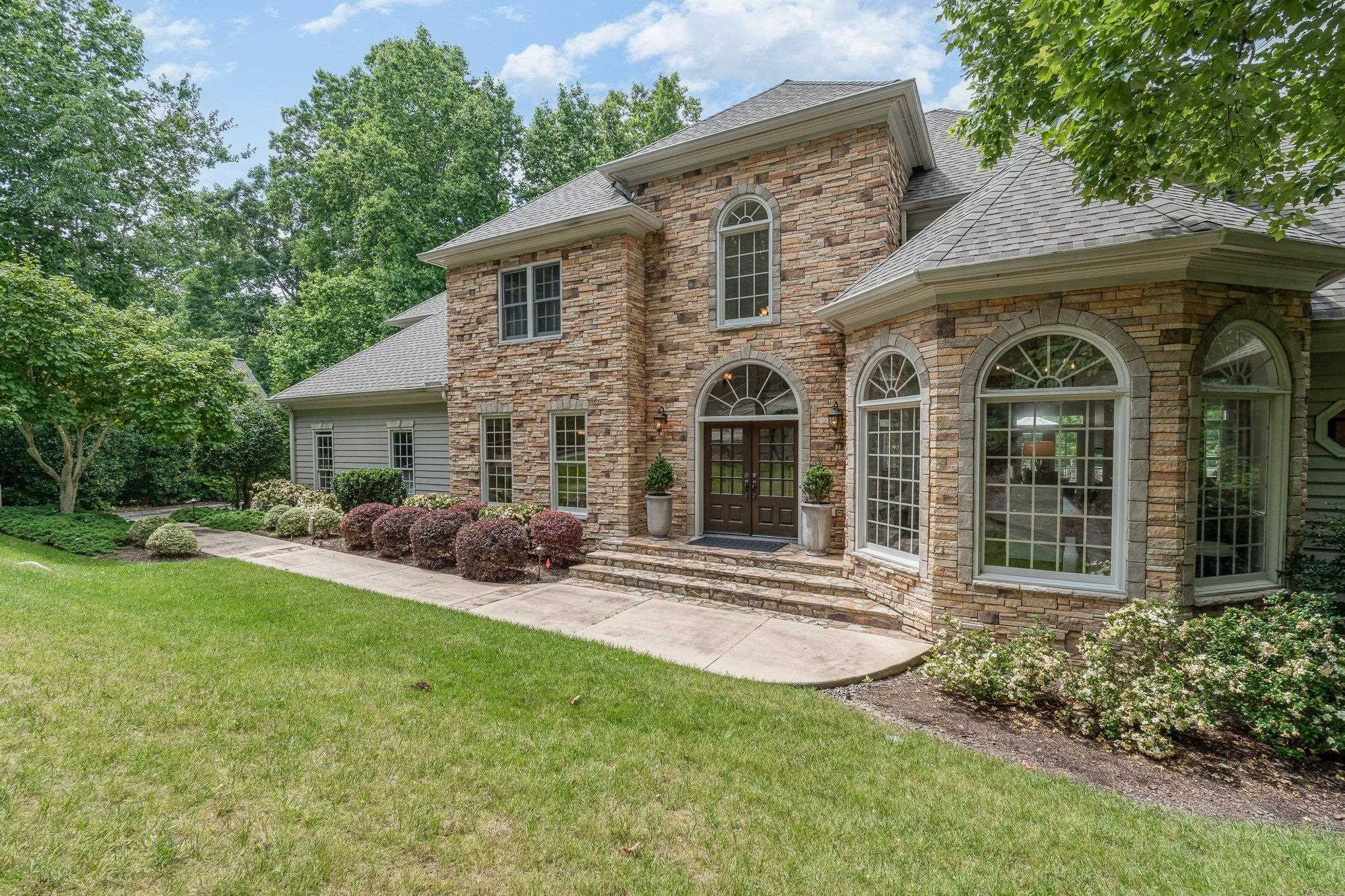 97603 Franklin Ridge Chapel Hill NC 27517