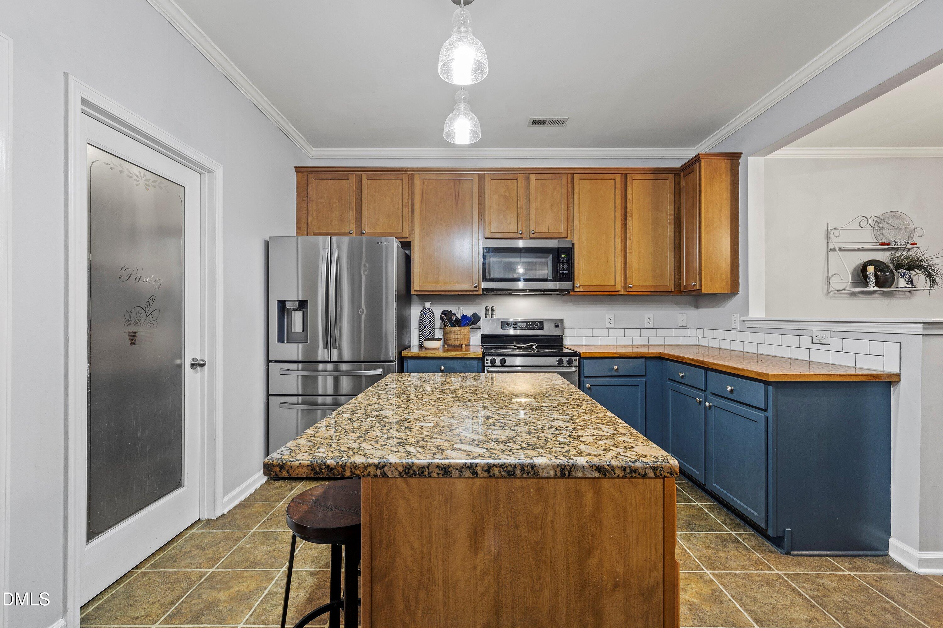 218 River Hills Drive Clayton NC 27527