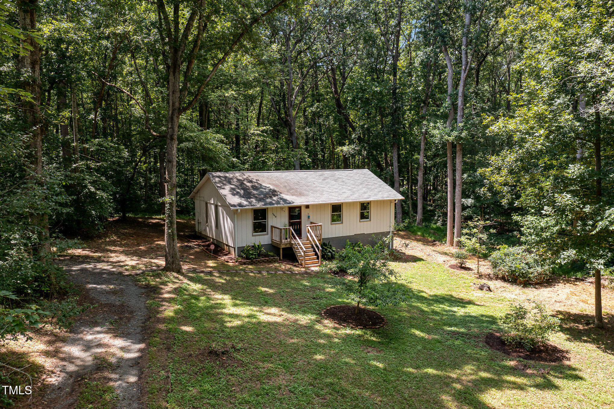 1512 Edwards Drive Chapel Hill NC 27516