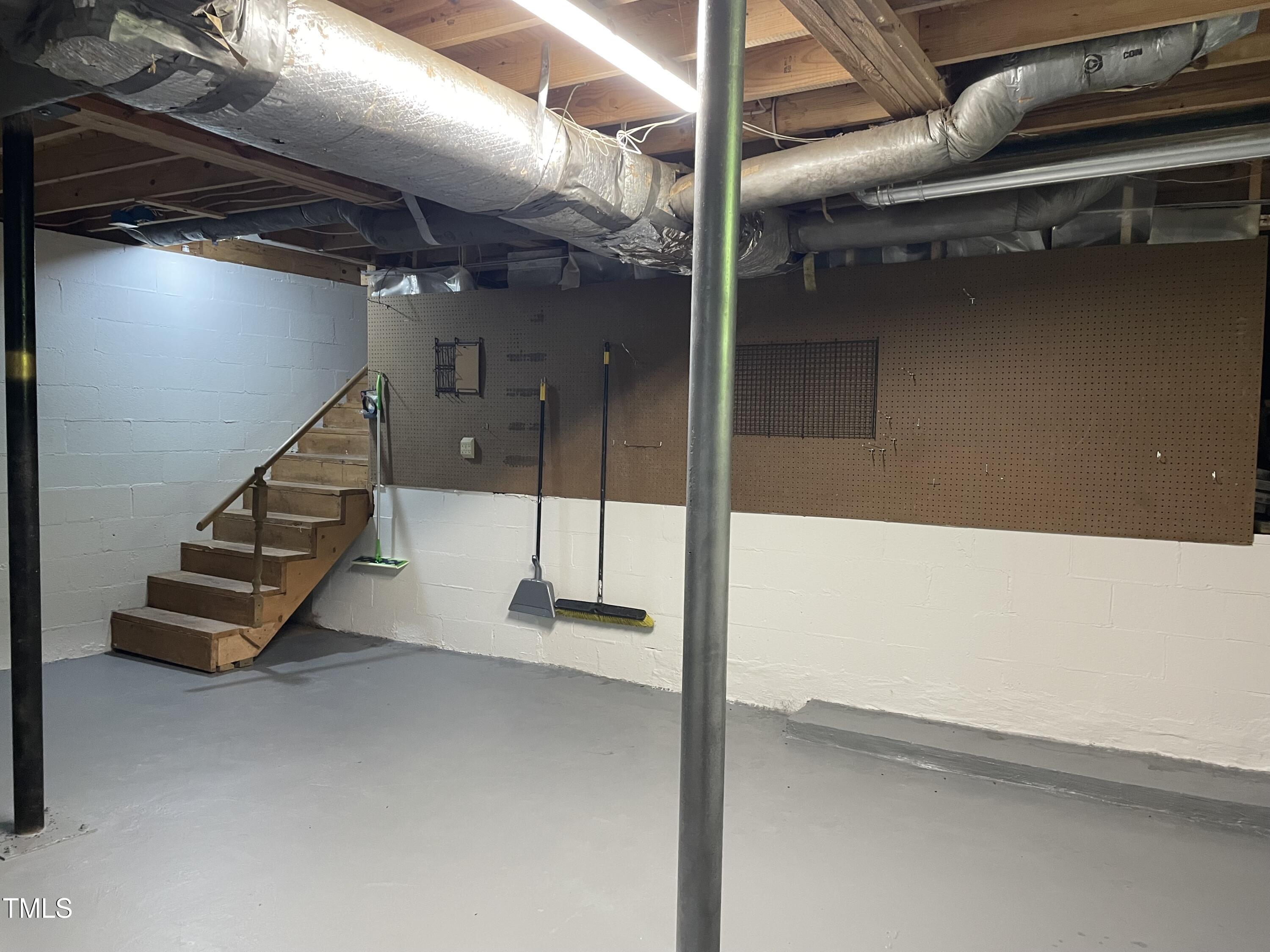 1512 Edwards Drive Chapel Hill NC 27516