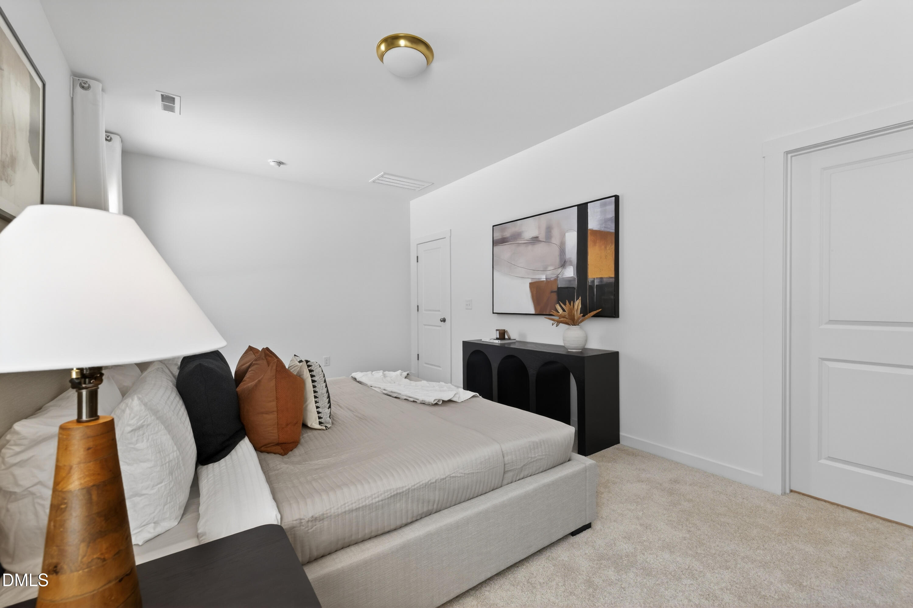 94 Silent Bend Drive Clayton NC 27527