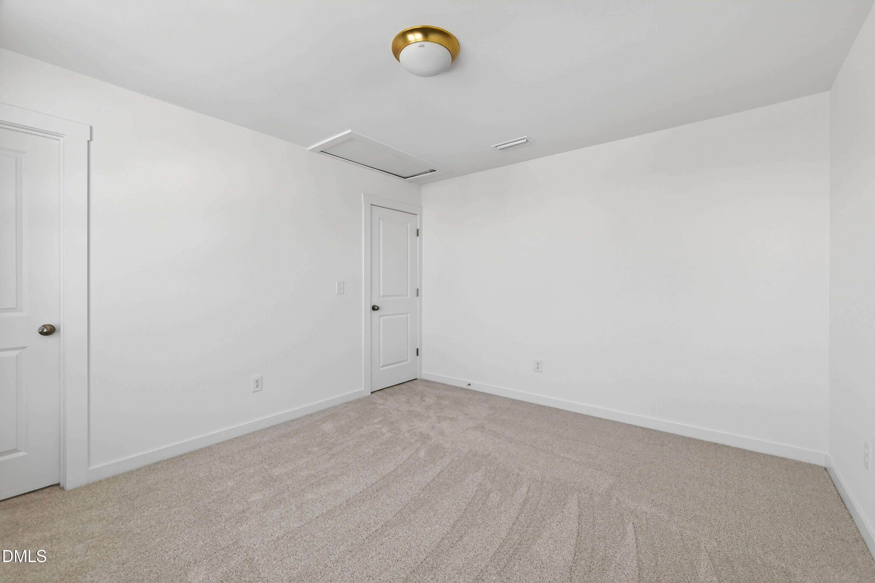 94 Silent Bend Drive Clayton NC 27527