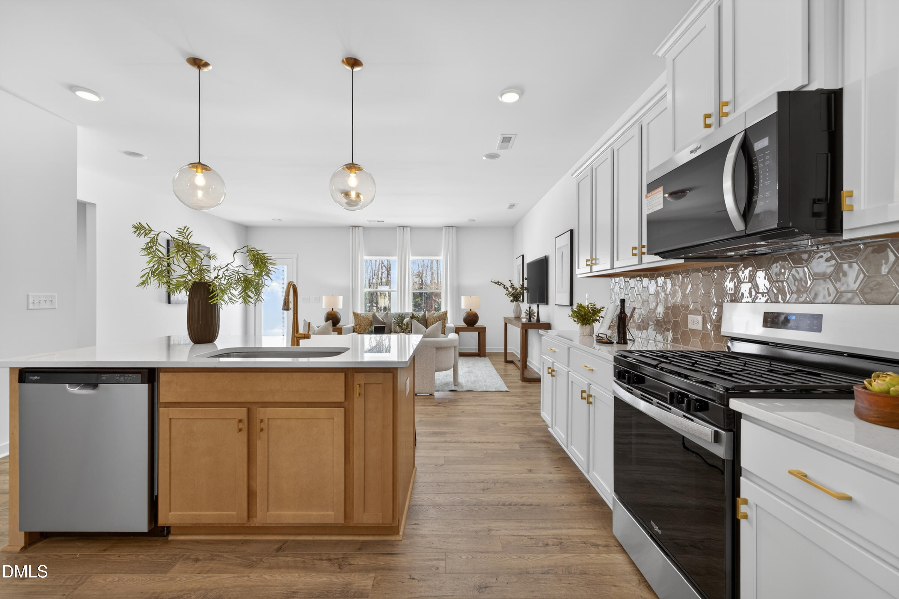 94 Silent Bend Drive Clayton NC 27527