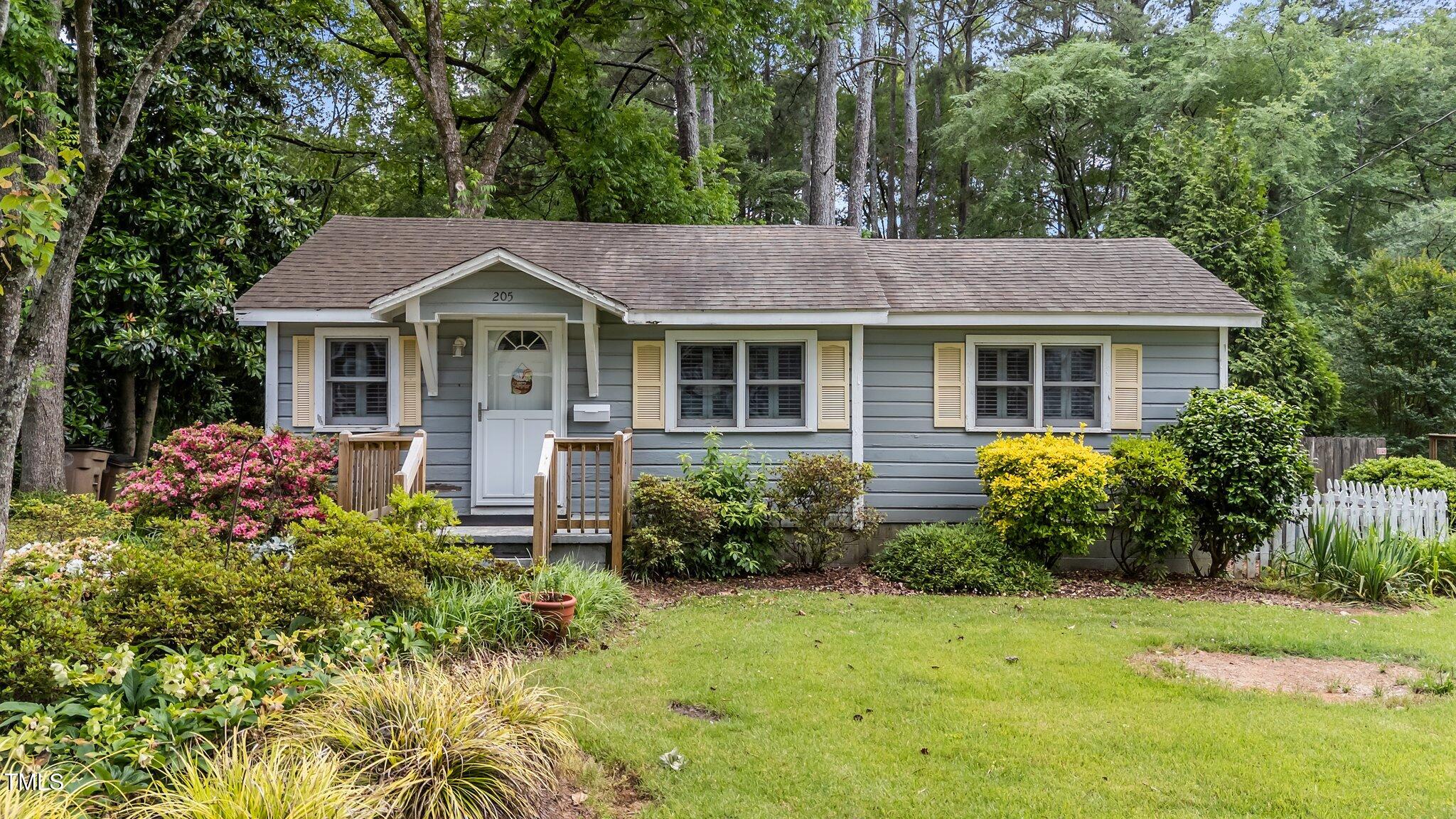 205 W Oak Avenue Wake Forest NC 27587