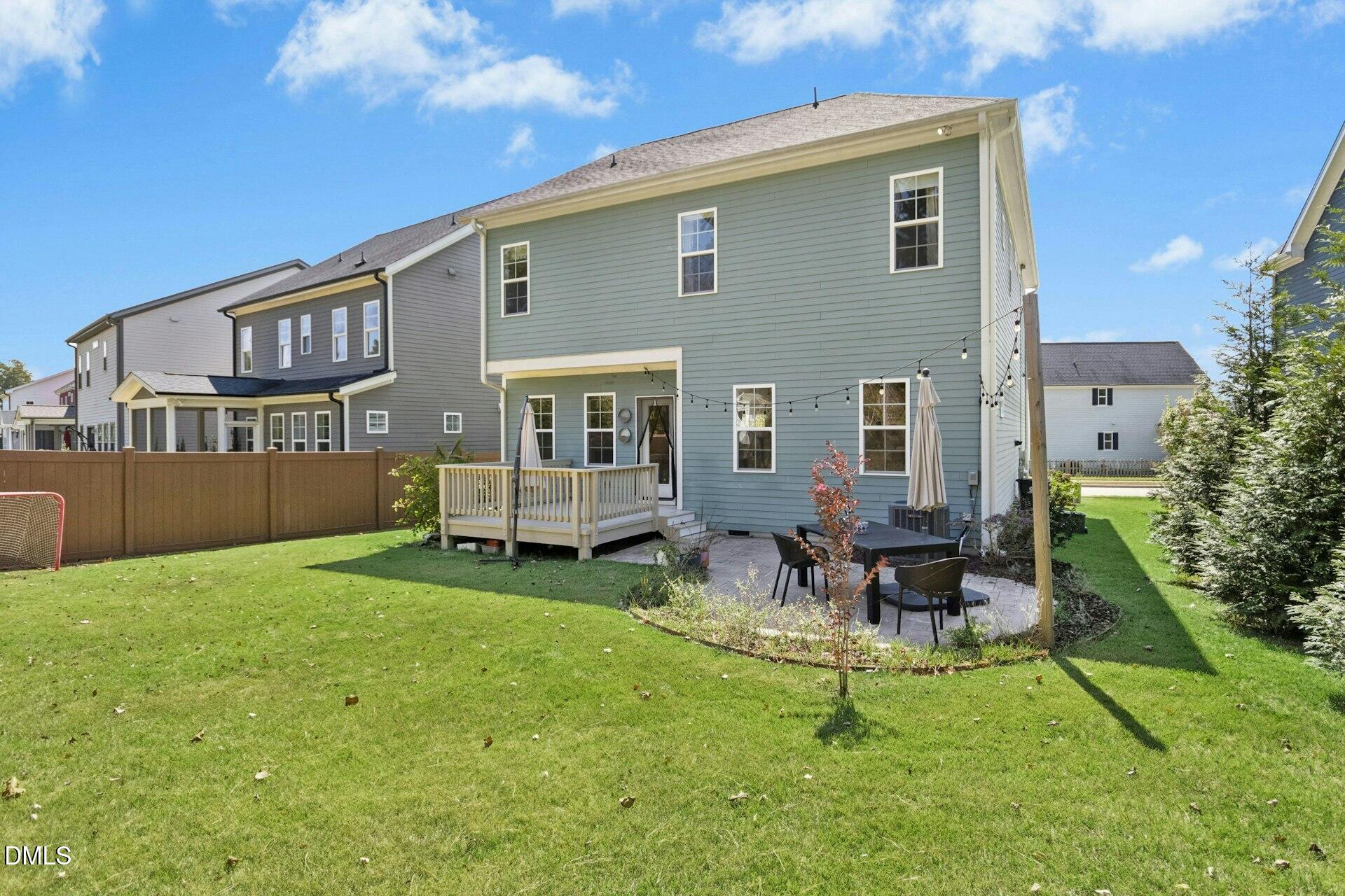 562 Beacon Ridge Boulevard Chapel Hill NC 27516