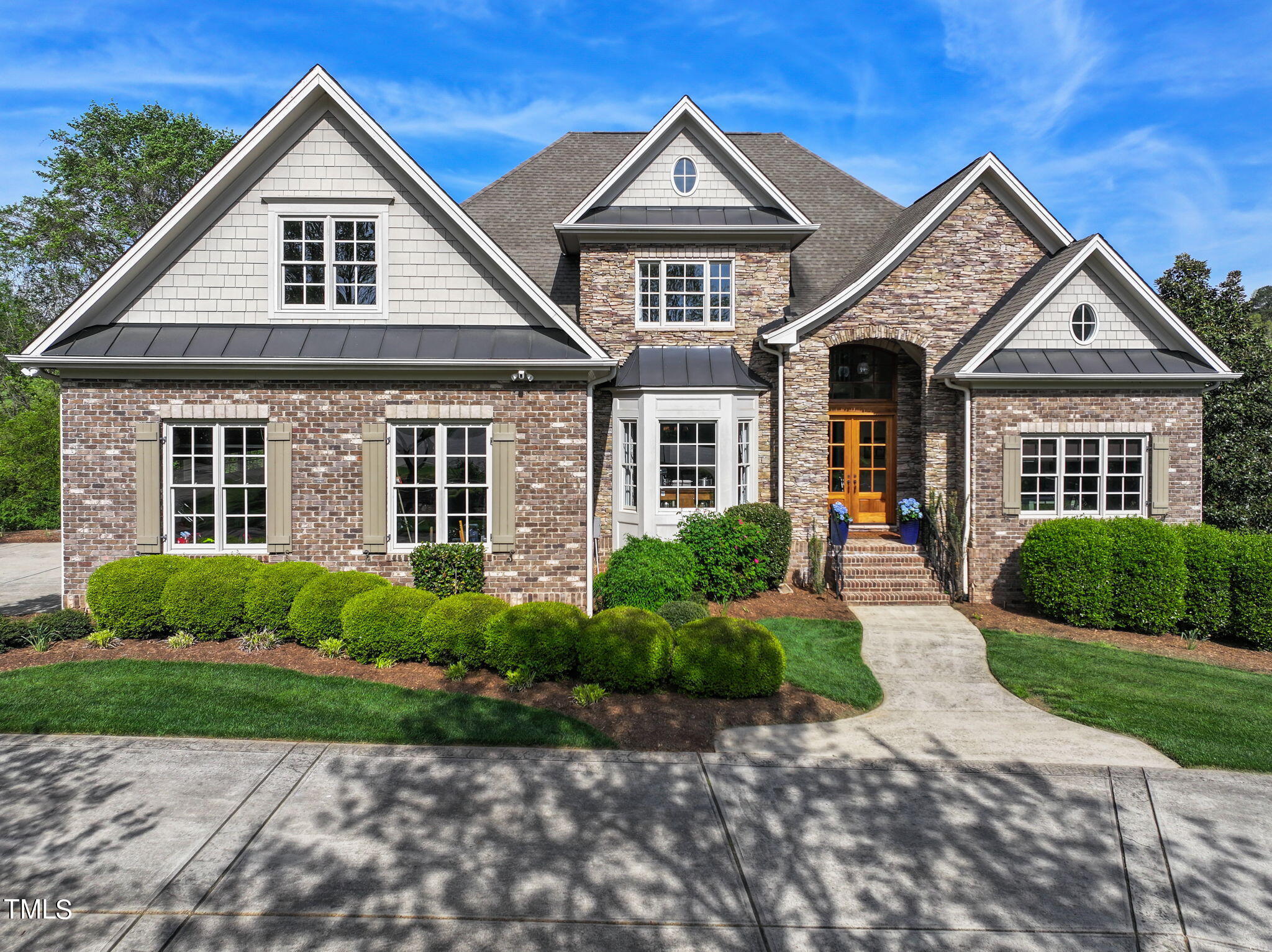 6101 Delshire Court Raleigh NC 27614