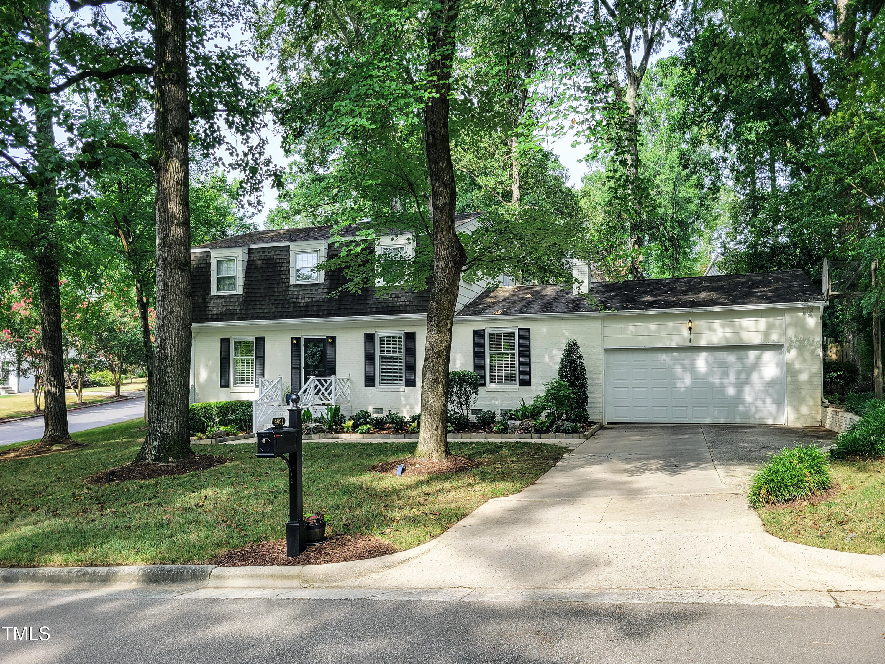 4901 Baylor Court Raleigh NC 27609