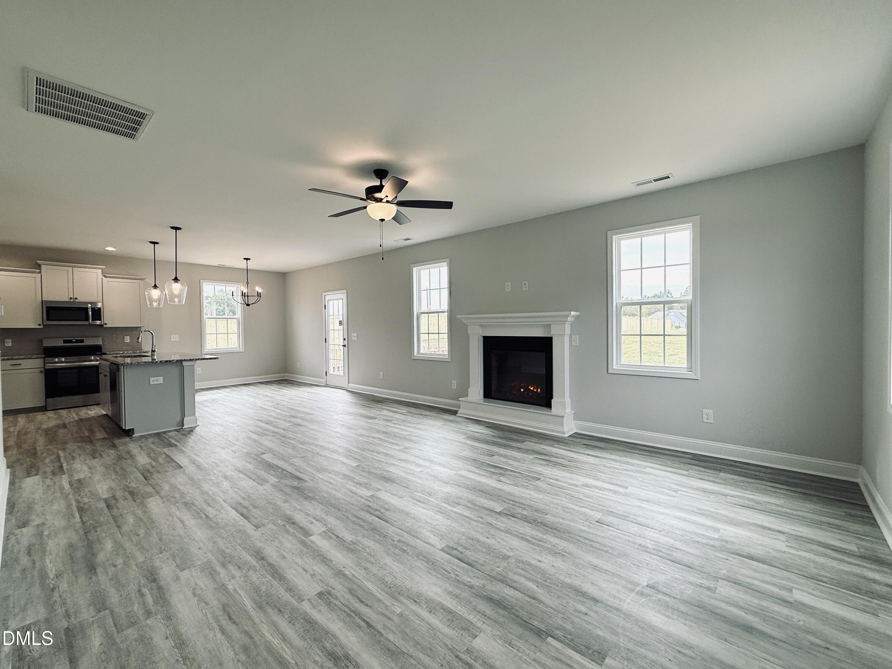 95 Mapledale Court Benson NC 27504