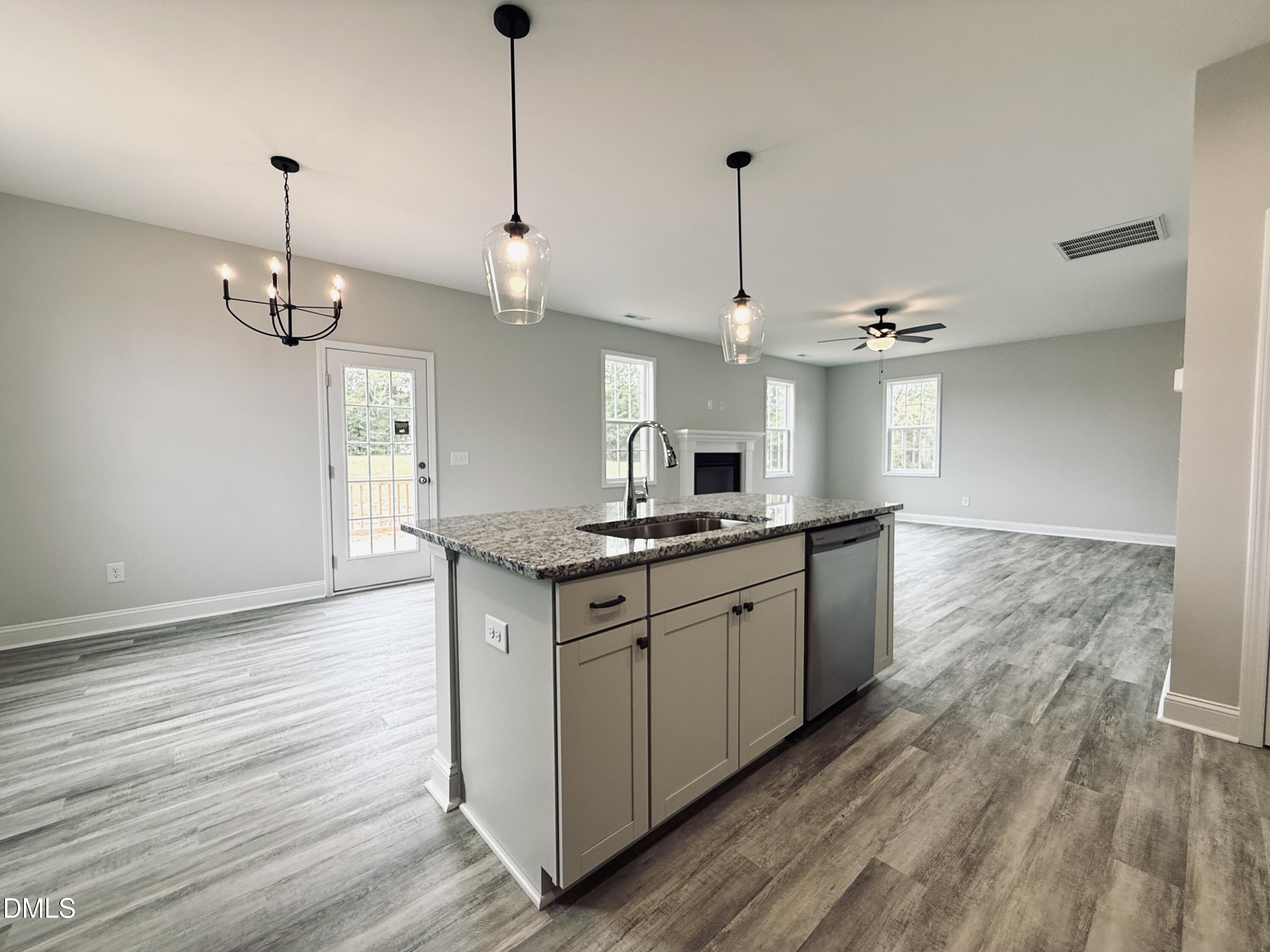 95 Mapledale Court Benson NC 27504