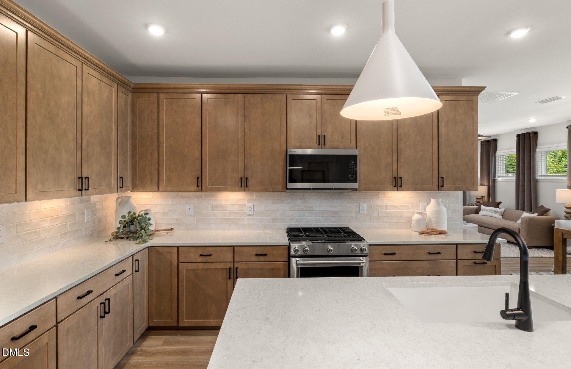 128 Omaha Way Clayton NC 27520