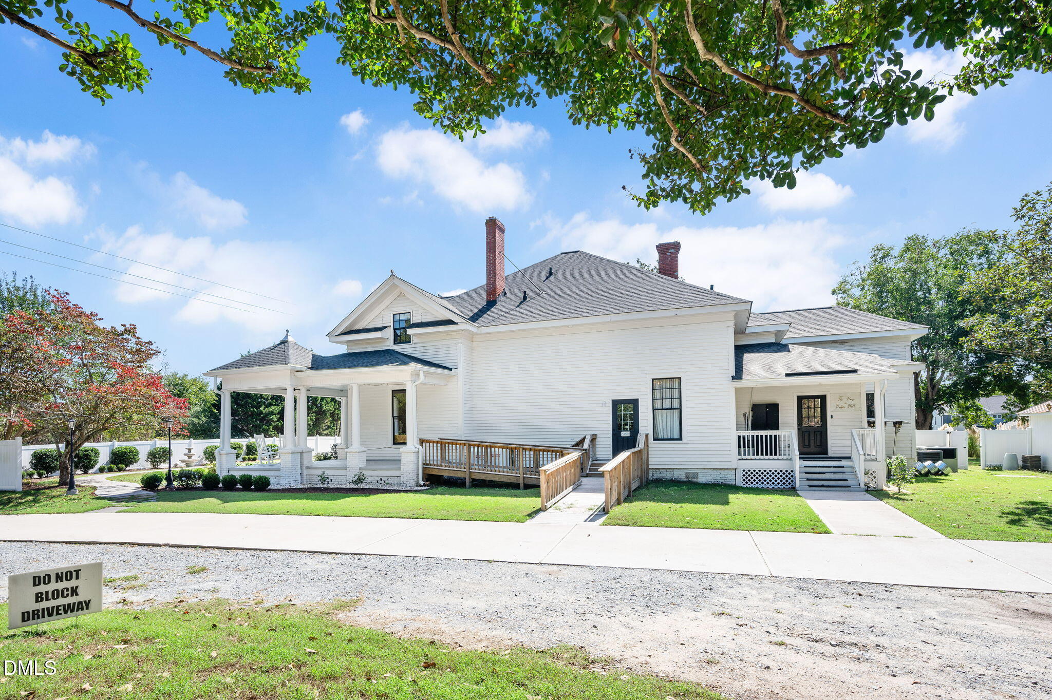 2239 Barber Mill Road Clayton NC 27520