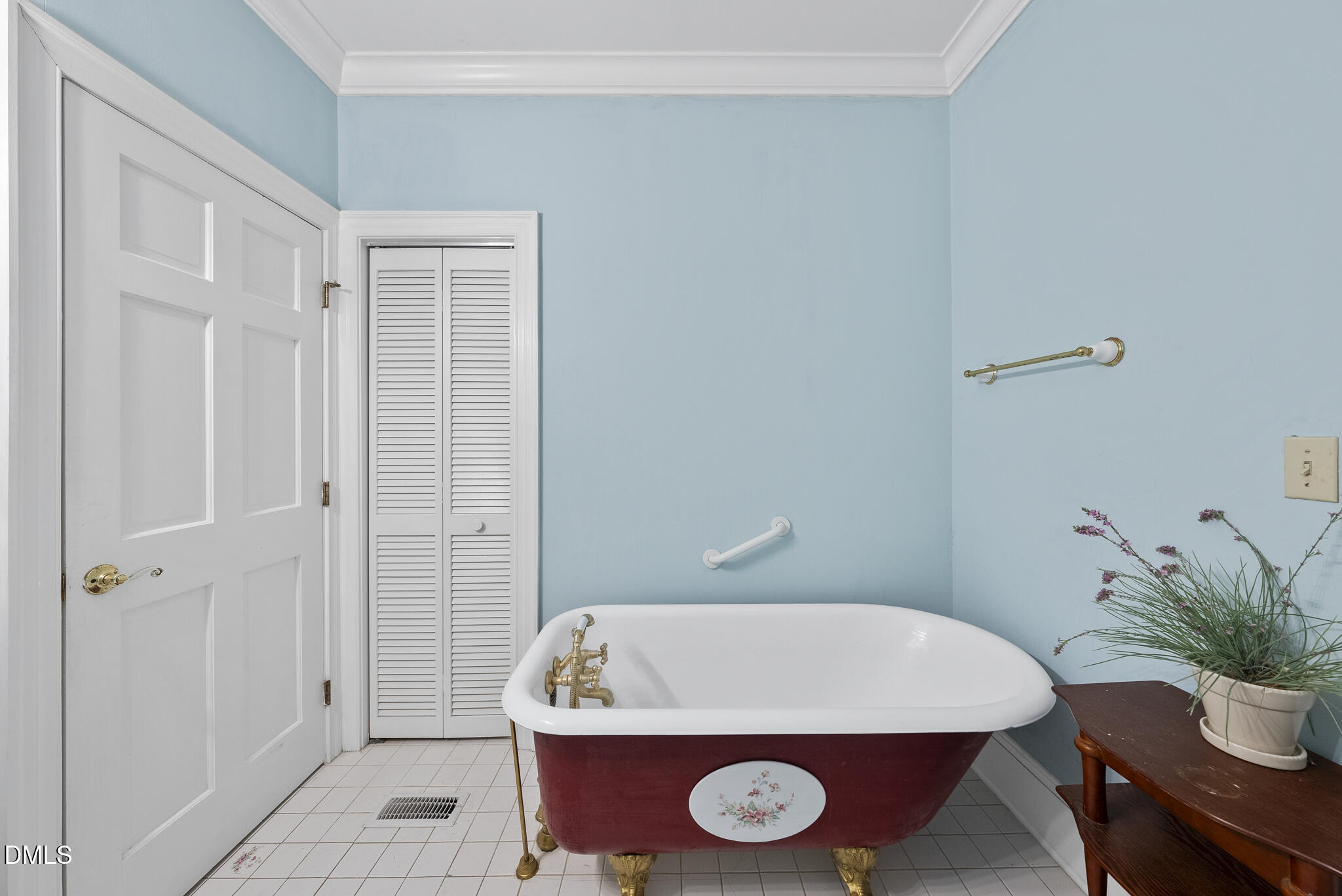 111 Foxridge Road Chapel Hill NC 27514