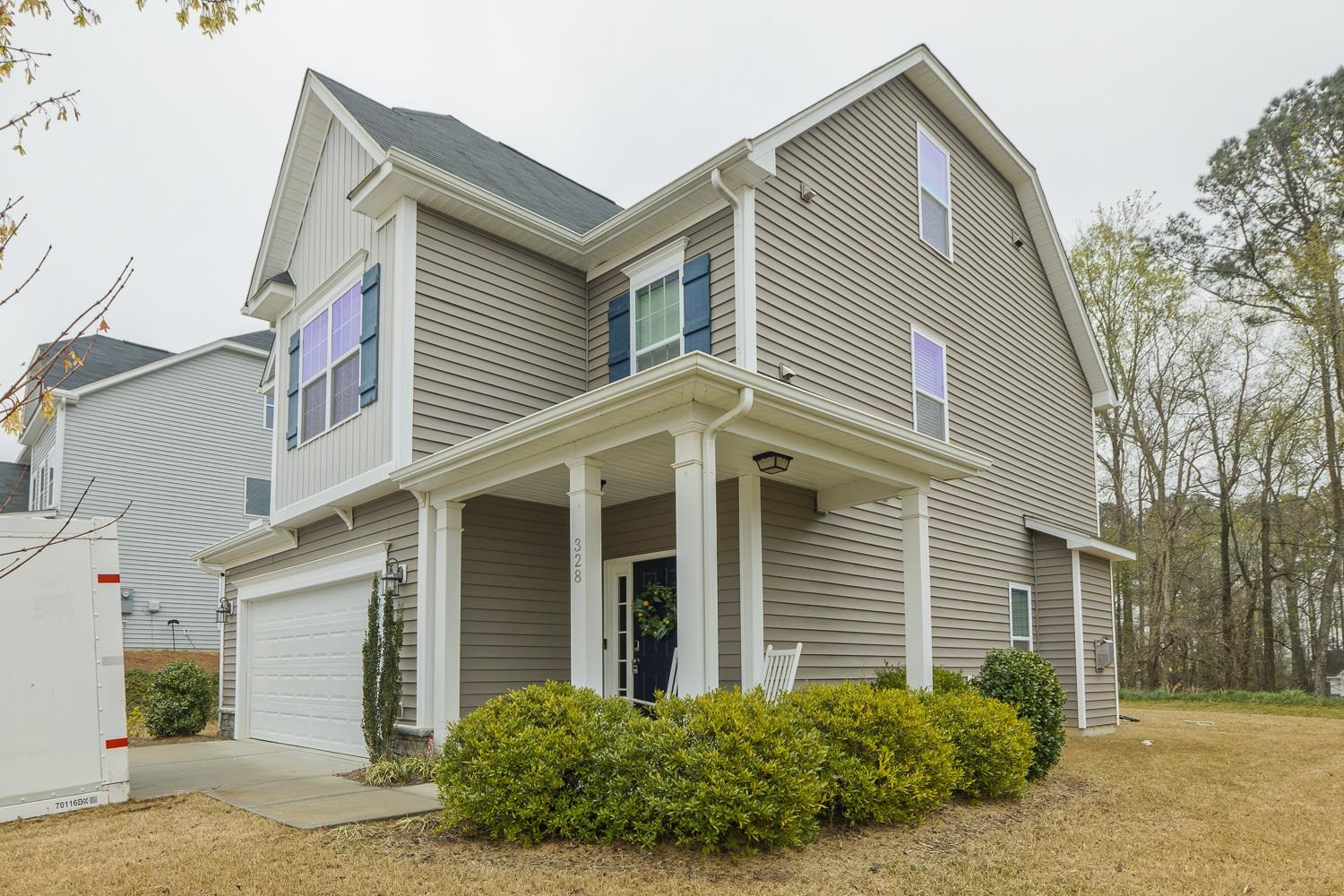 328 W Falcon Court Clayton NC 27520
