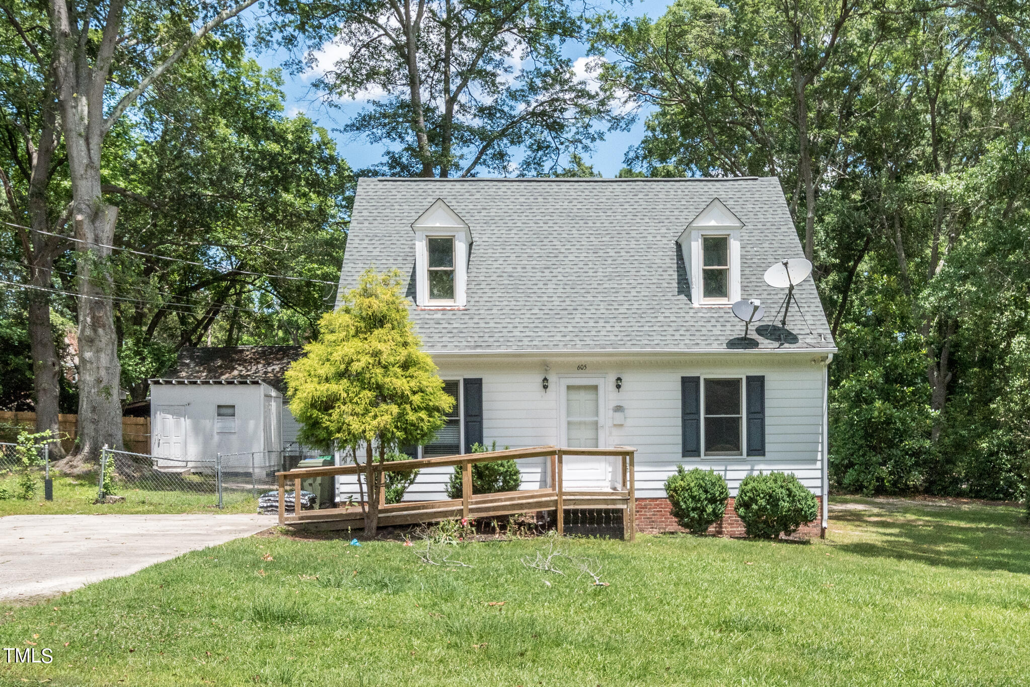 605 Oak Street Fuquay Varina NC 27526