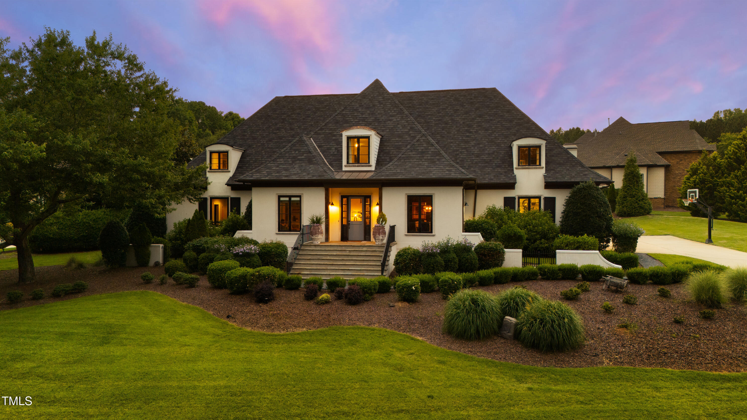4725 Saratoga Falls Lane Raleigh NC 27614