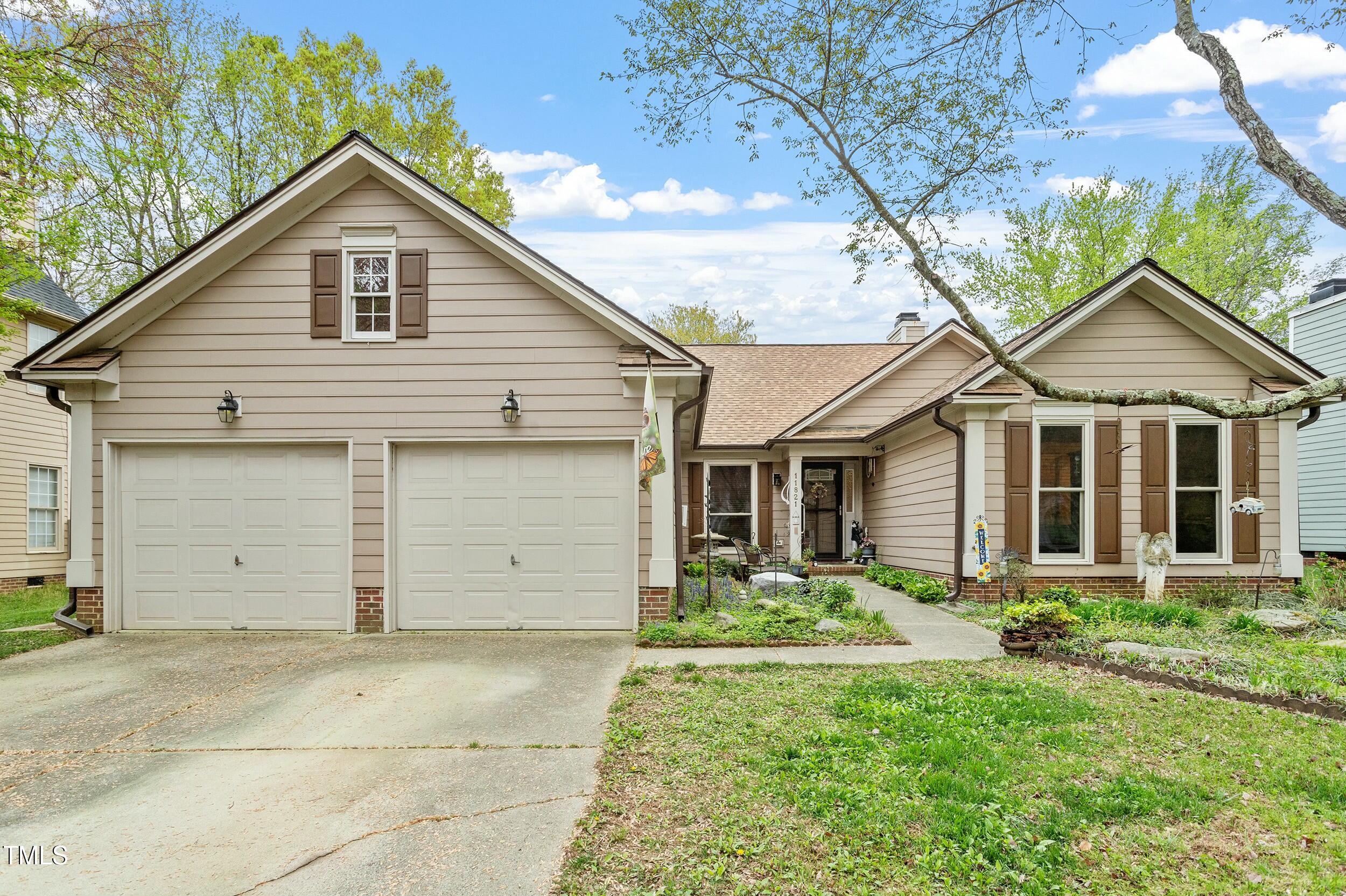 11821 Fairlie Place Raleigh NC 27613