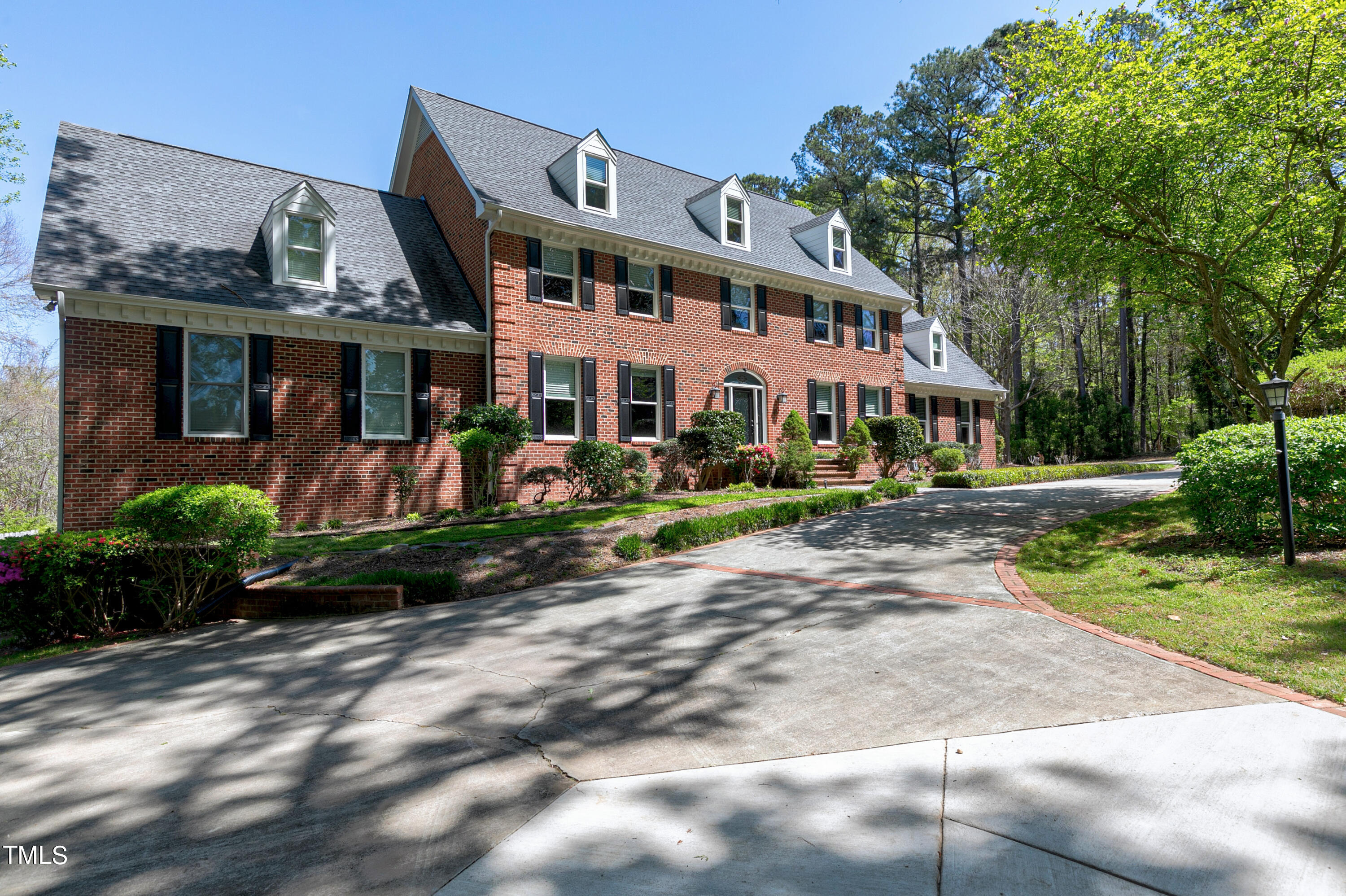 3900 E Valley Court Raleigh NC 27606