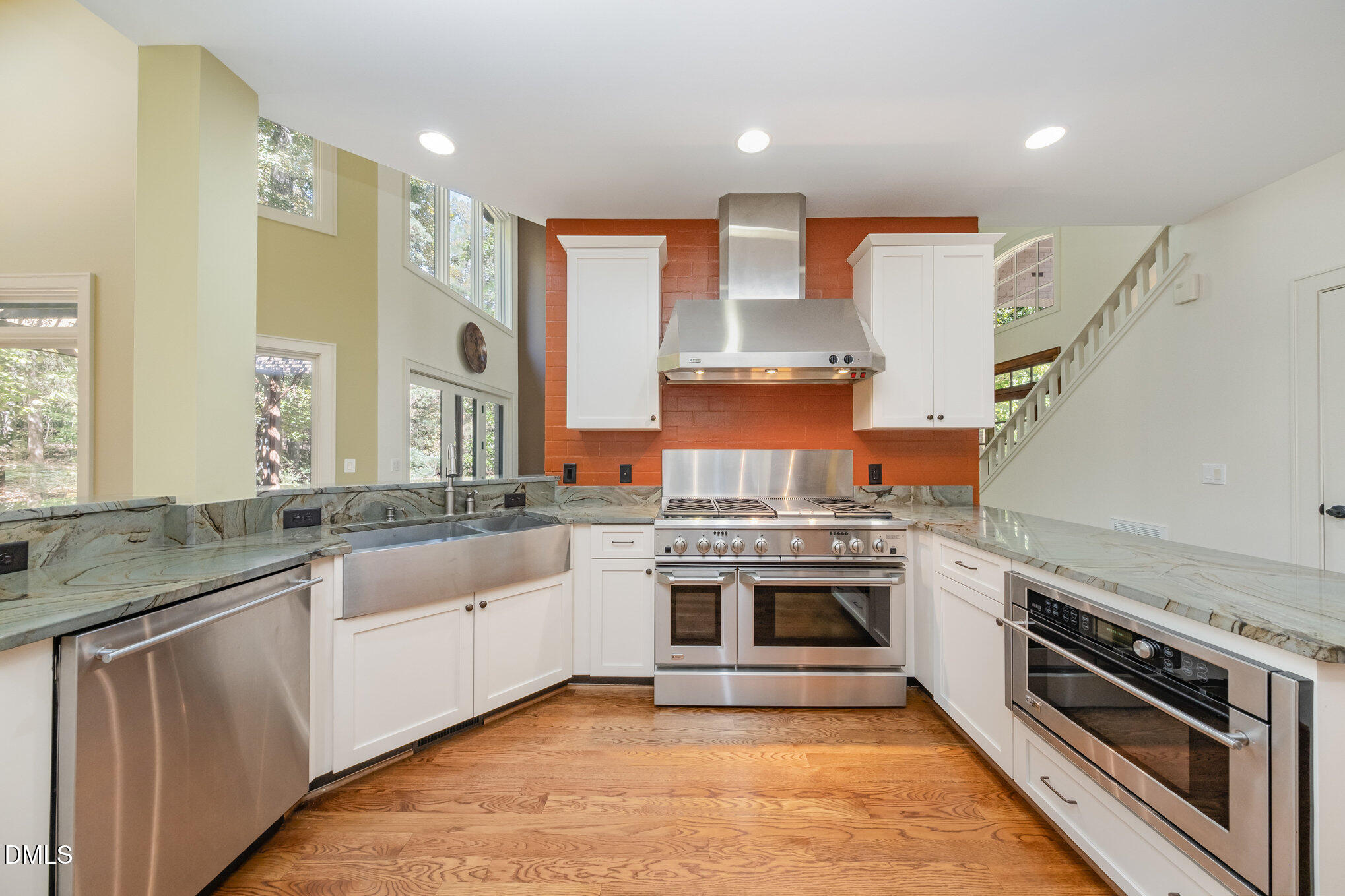 24 Brown Bear Chapel Hill NC 27517