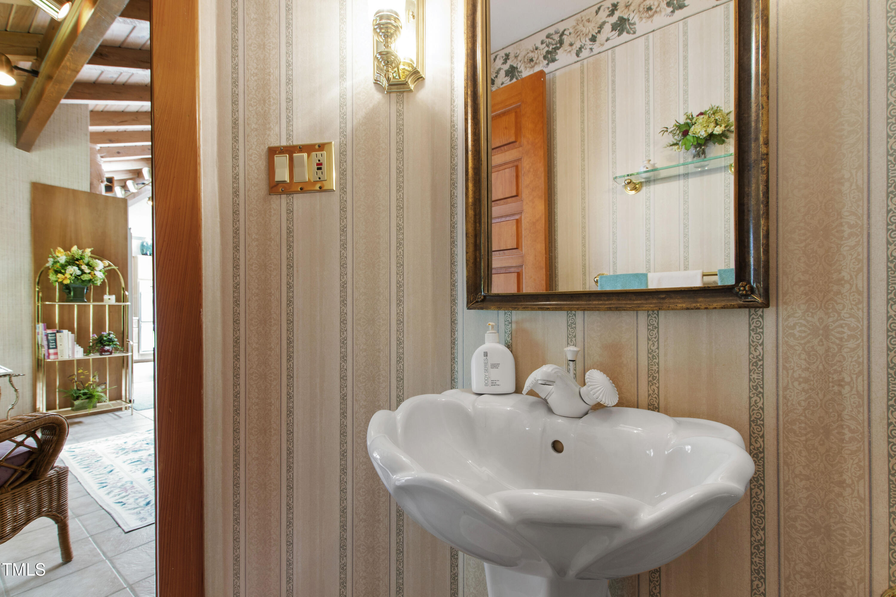 812 Kenmore Road Chapel Hill NC 27514