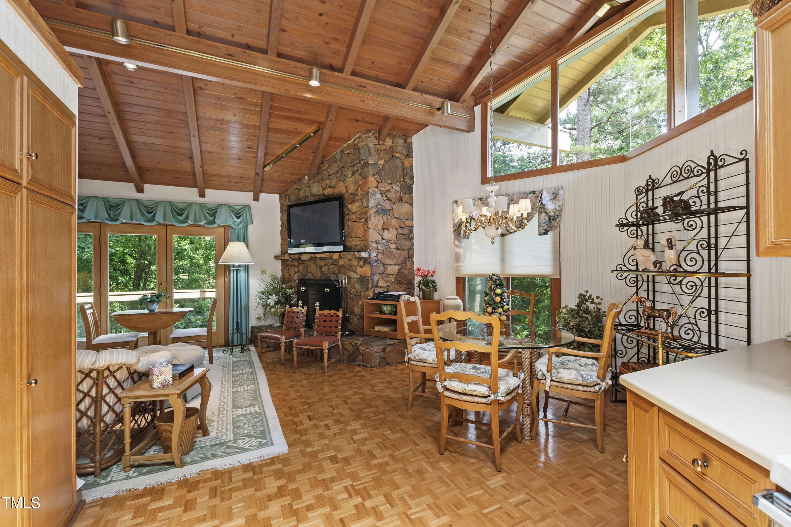 812 Kenmore Road Chapel Hill NC 27514