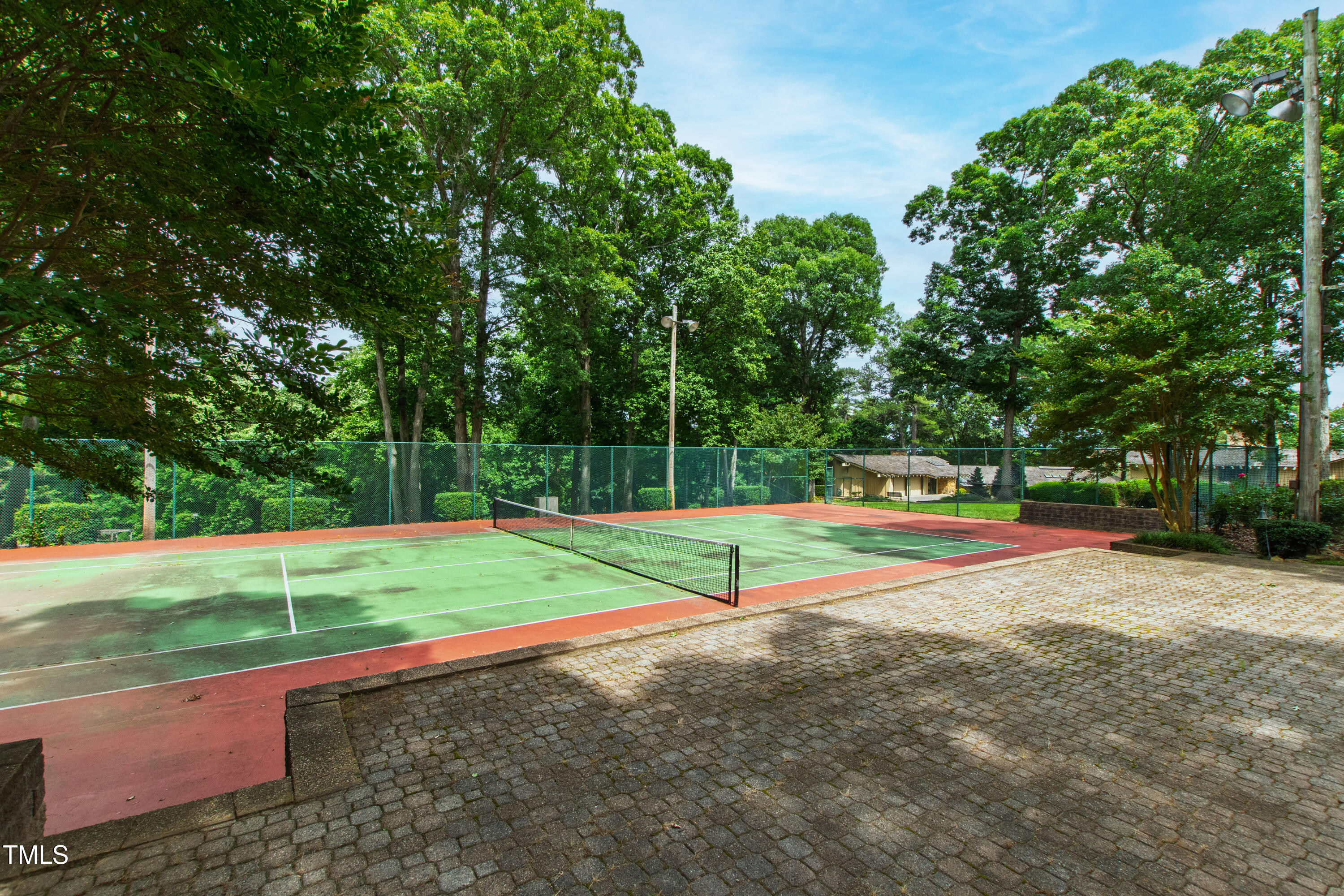 812 Kenmore Road Chapel Hill NC 27514