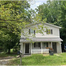 112 W Pine Avenue Holly Springs NC 27540