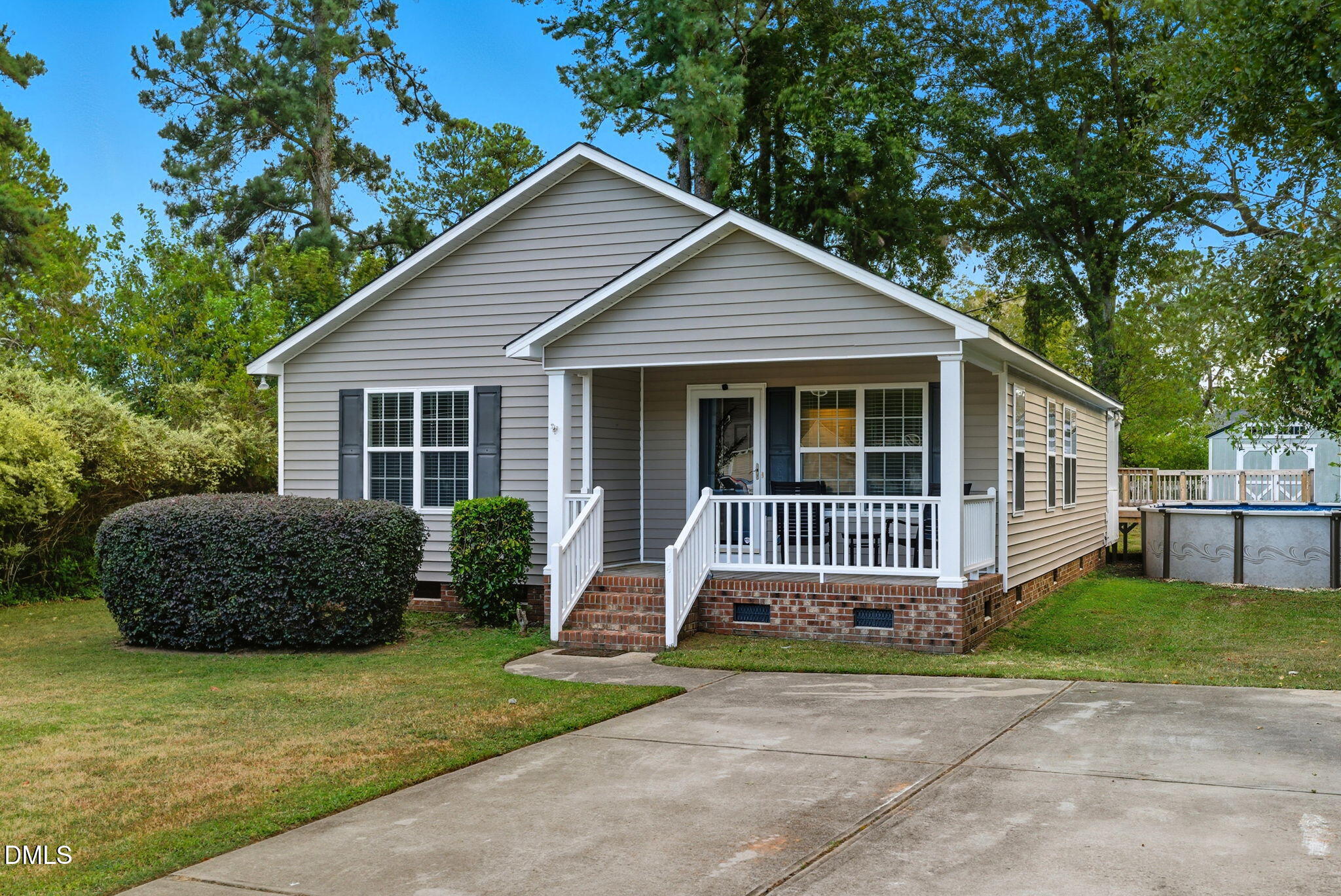 14 Atlantic Avenue Benson NC 27504