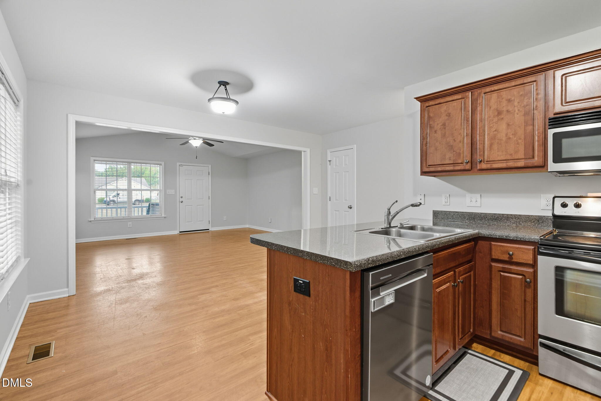 14 Atlantic Avenue Benson NC 27504