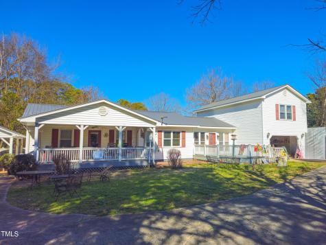 570 West Street Pittsboro NC 27312
